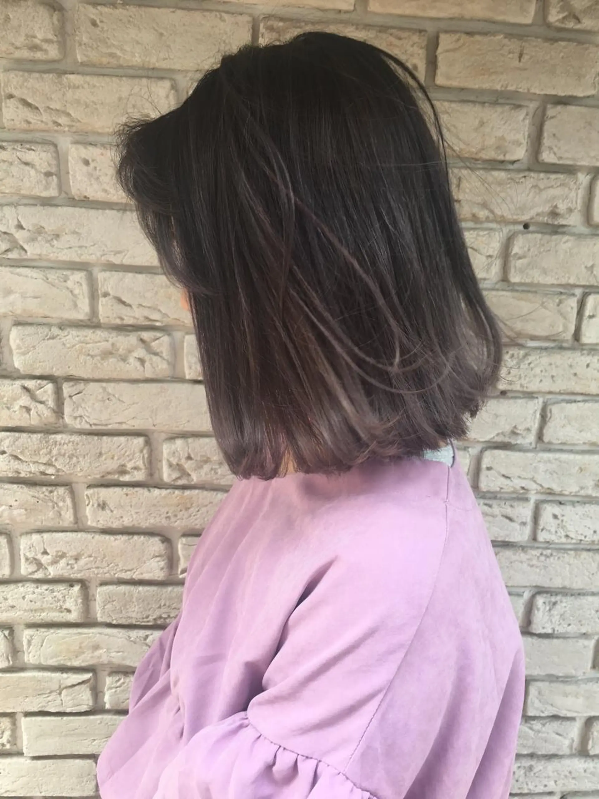 ミディアム カラー ベージュカラー ラベンダーカラー ラベンダーベージュ レイヤーカット BLend 渋谷のヘアスタイル