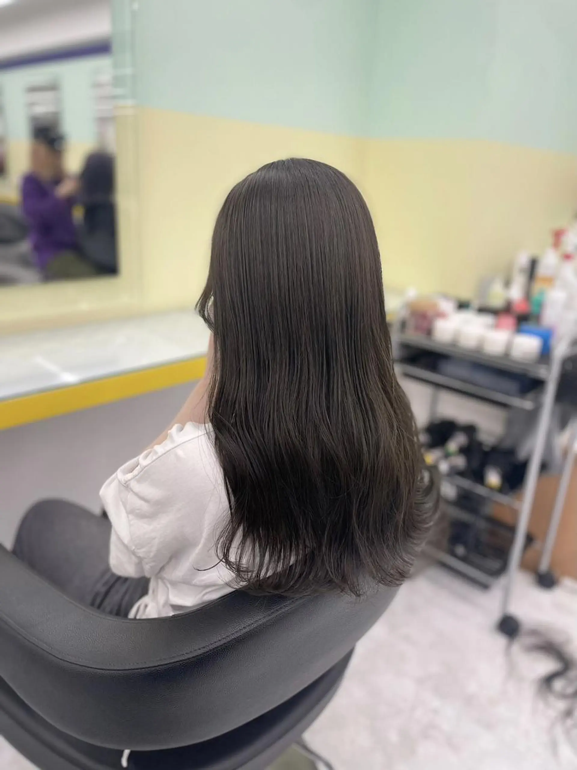 カラー 暗髪うる艶ヘア🫧 yumi🐈‍⬛🪽のヘアスタイル