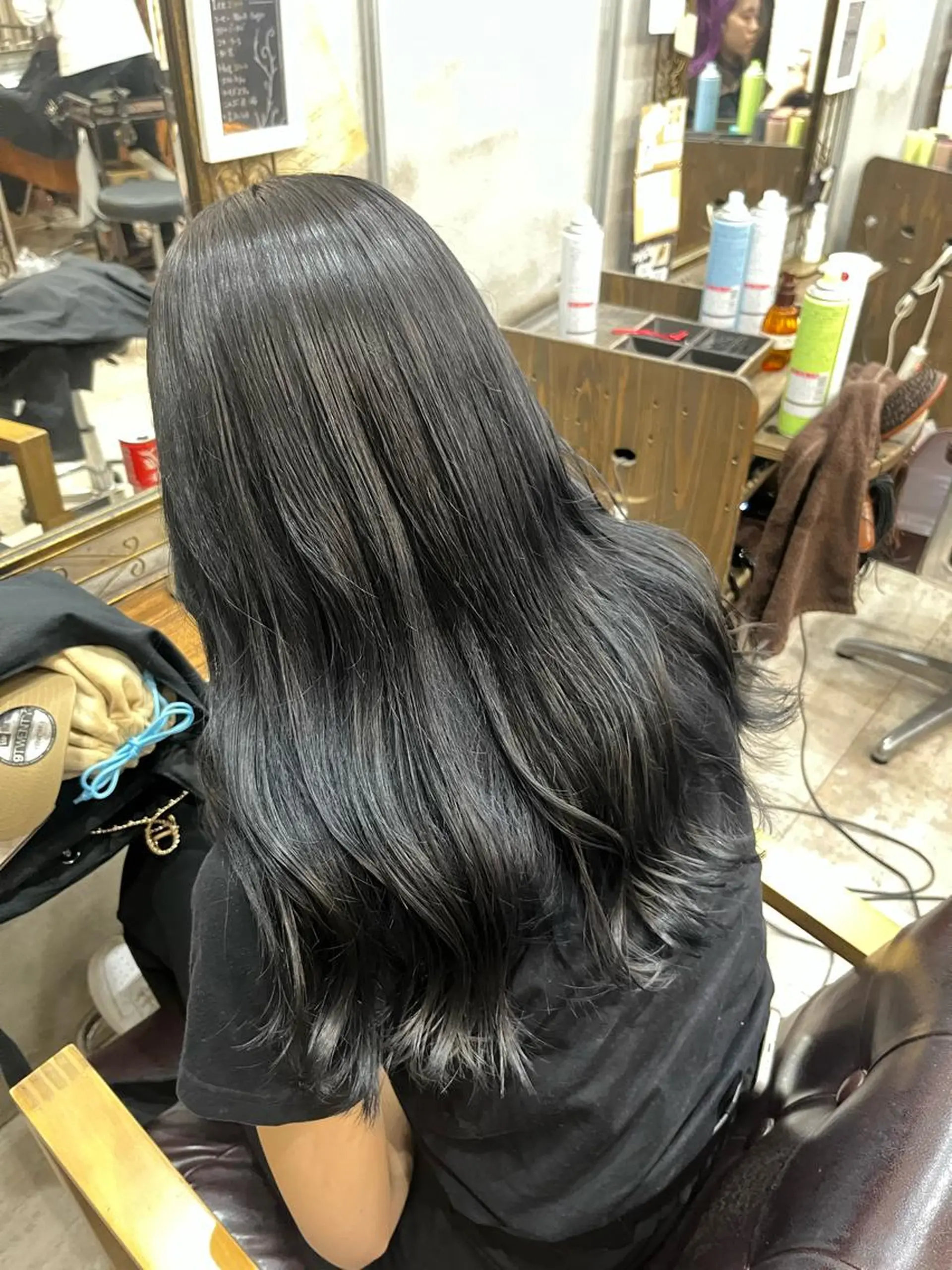 ロング カラー 艶髪/ハイトーン/ ヘアセット/モエノのヘアスタイル