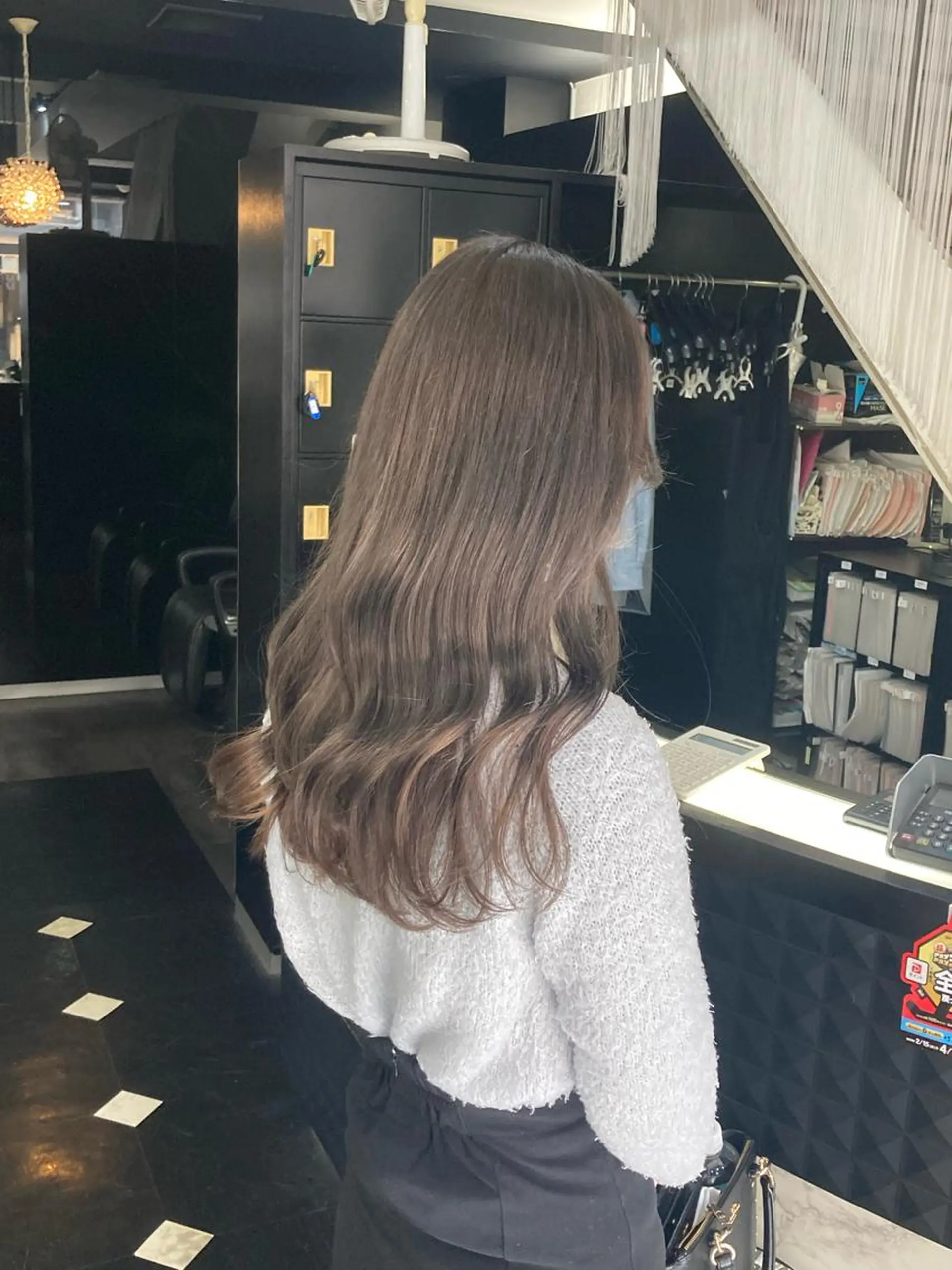 ロング カラー ベージュカラー ブリーチ ミルクティーベージュ mizu kiのヘアスタイル