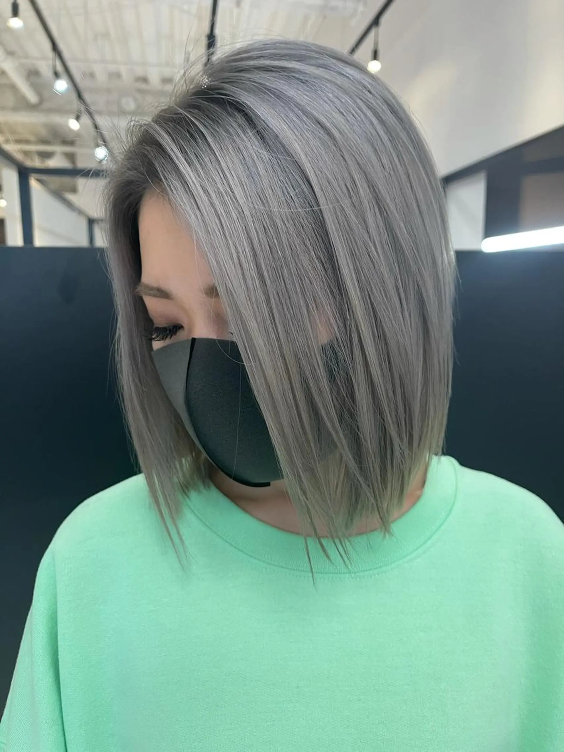 ショート カラー biscohair 髪にドラマを。のヘアスタイル