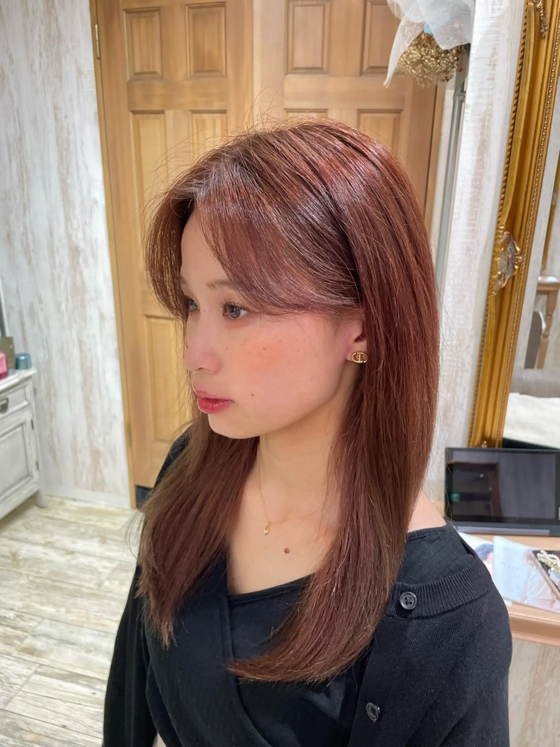 カラー ブラウンカラー ピンクカラー SHISEI所属・小野 明日香のヘアスタイル