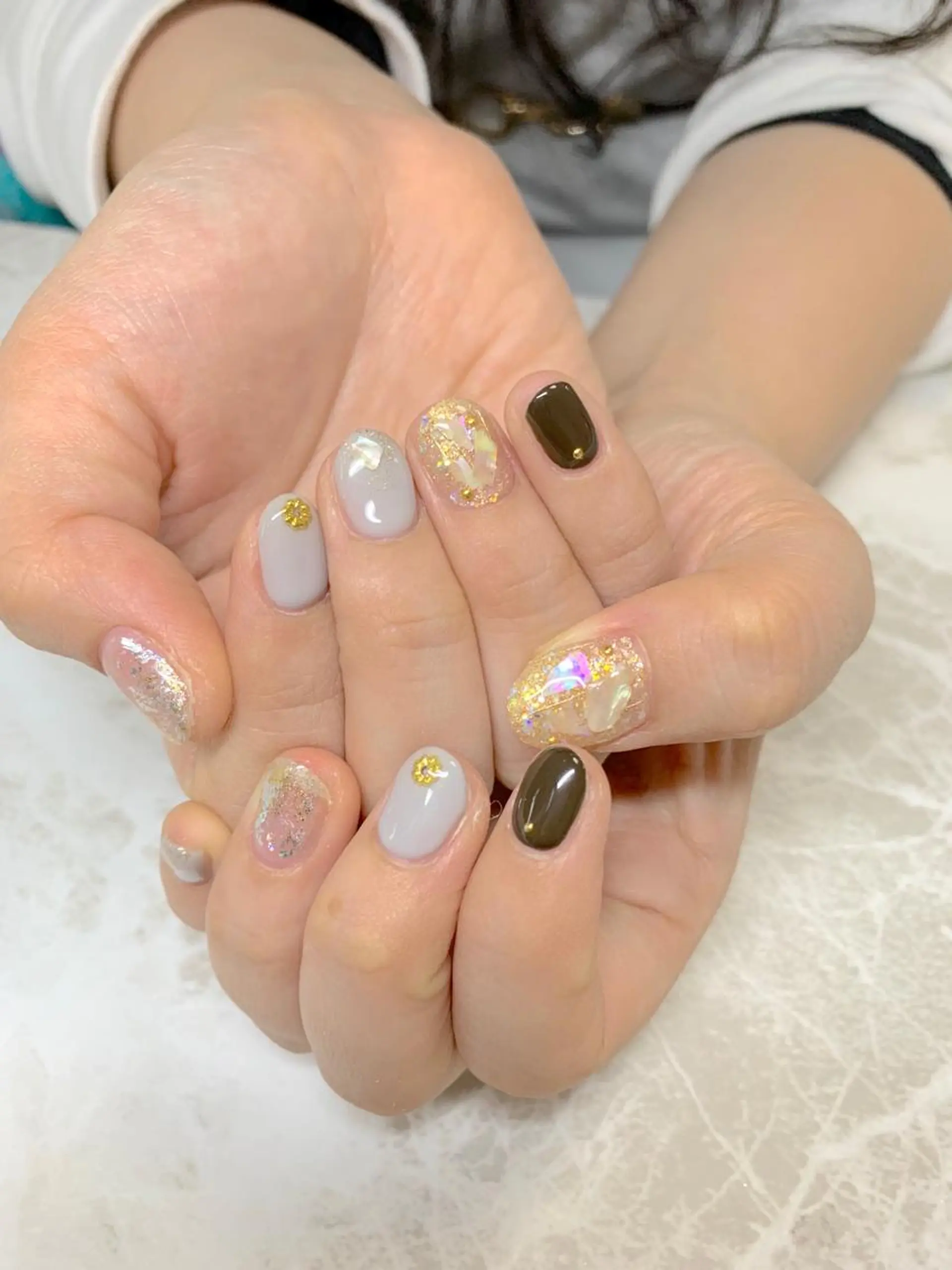 ネイル ハンドネイル ハンドケア LULU LIMAのネイルデザイン