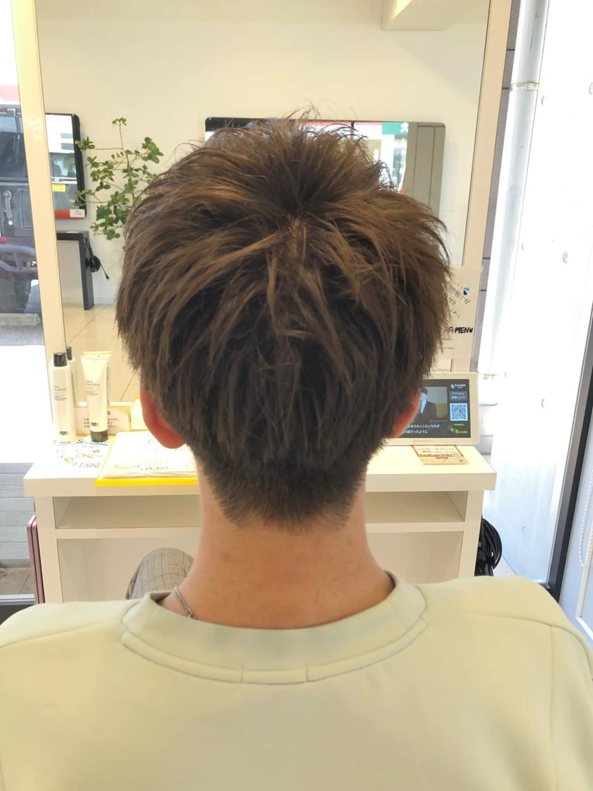 メンズ ショート/白髪ぼかし 君和田若菜のヘアスタイル