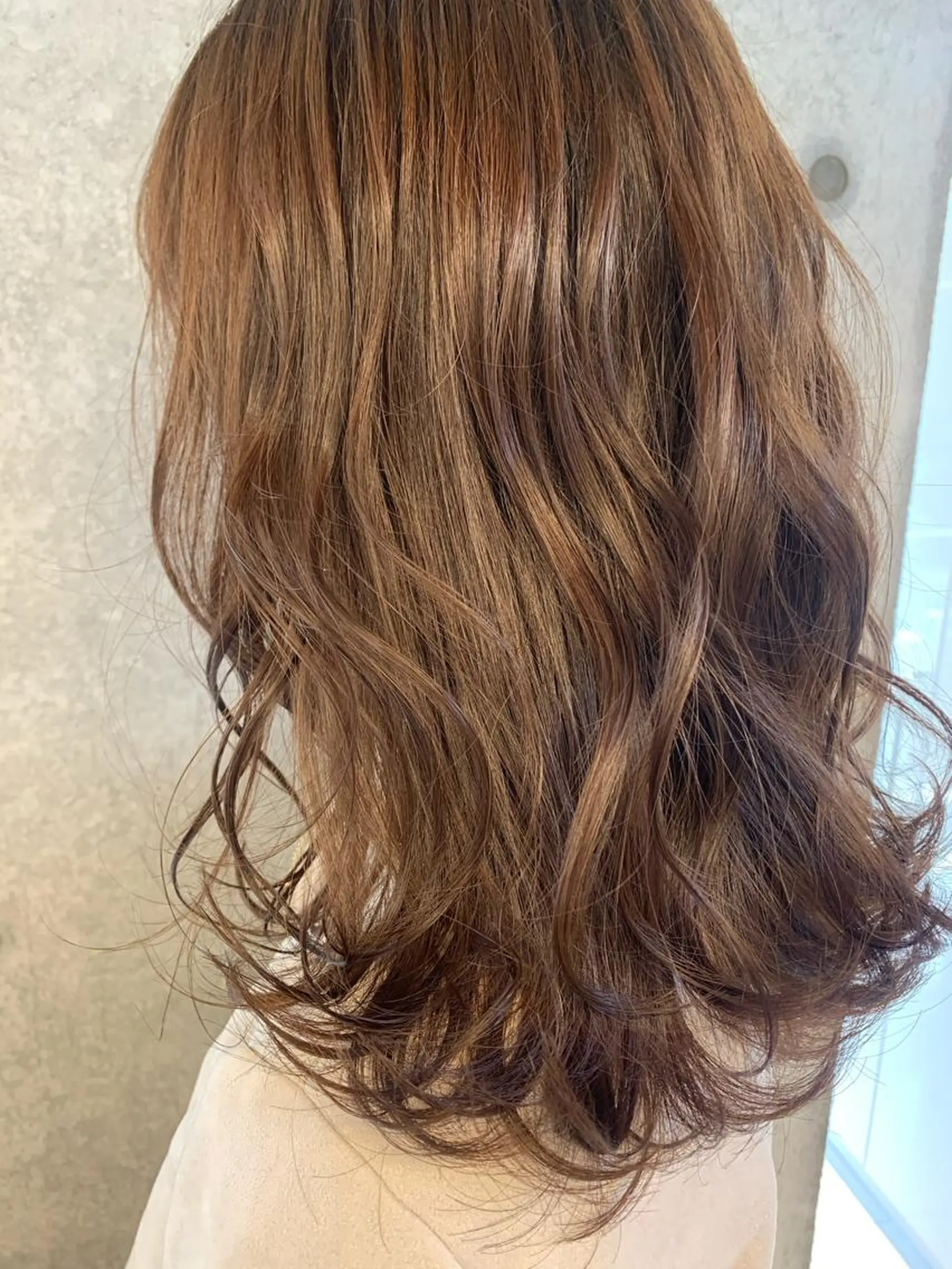 セミロング カラー ベージュカラー ブラウンカラー ブラウンベージュ FILM hair design所属・梅本 有希のヘアスタイル