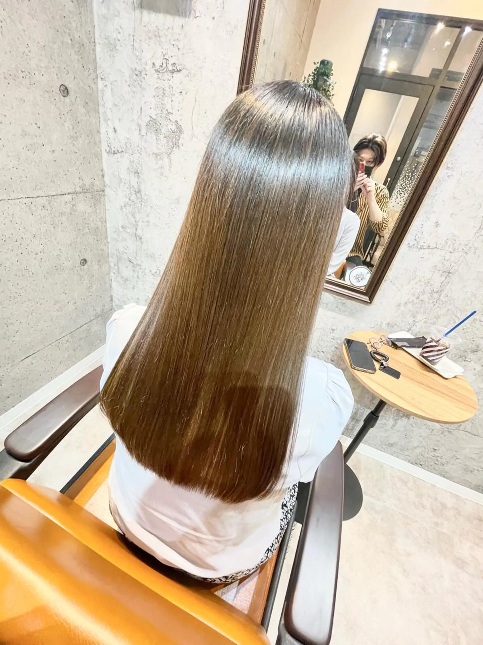 ロング 縮毛矯正 🔷ブリーチバレイヤ ージュ🔷飯野達也のヘアスタイル