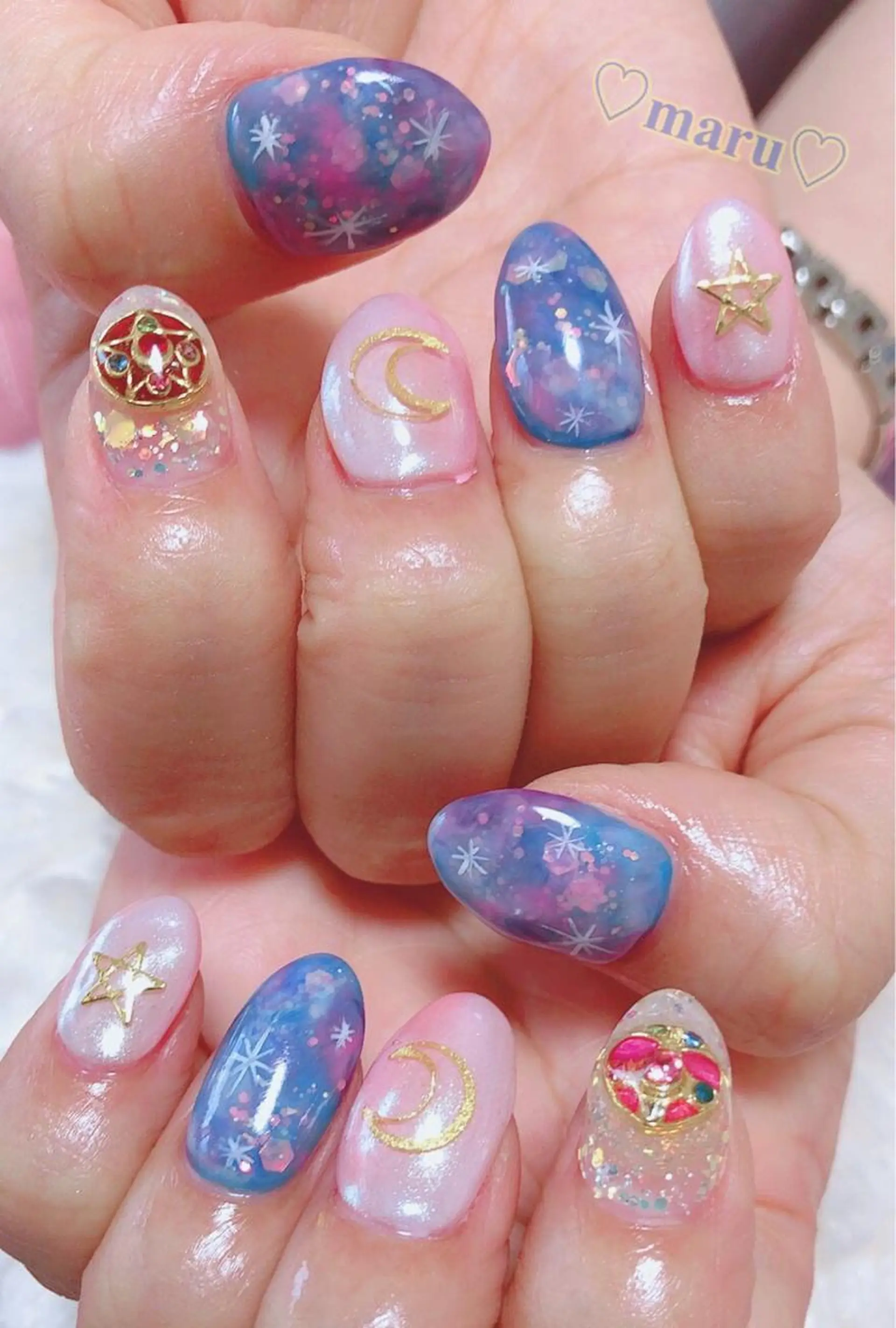 ネイル ハンドネイル フットネイル まるみ ♡のネイルデザイン