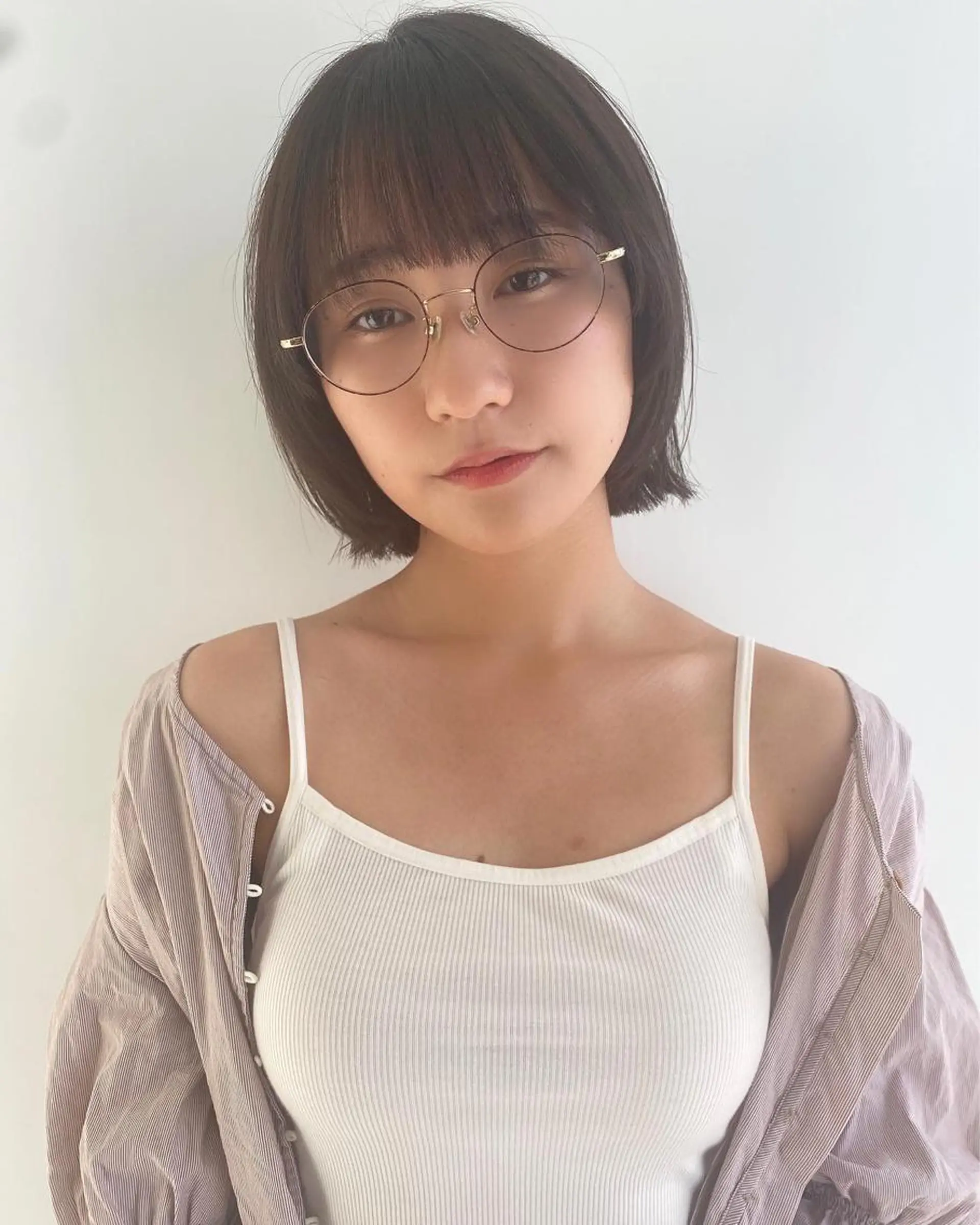 ミディアム カラー ミストバング 透明感カラー デザインカラー イヤリングカラー  フェイスフレーミング nambu-GARDEN所属・上田 昂雅のヘアスタイル