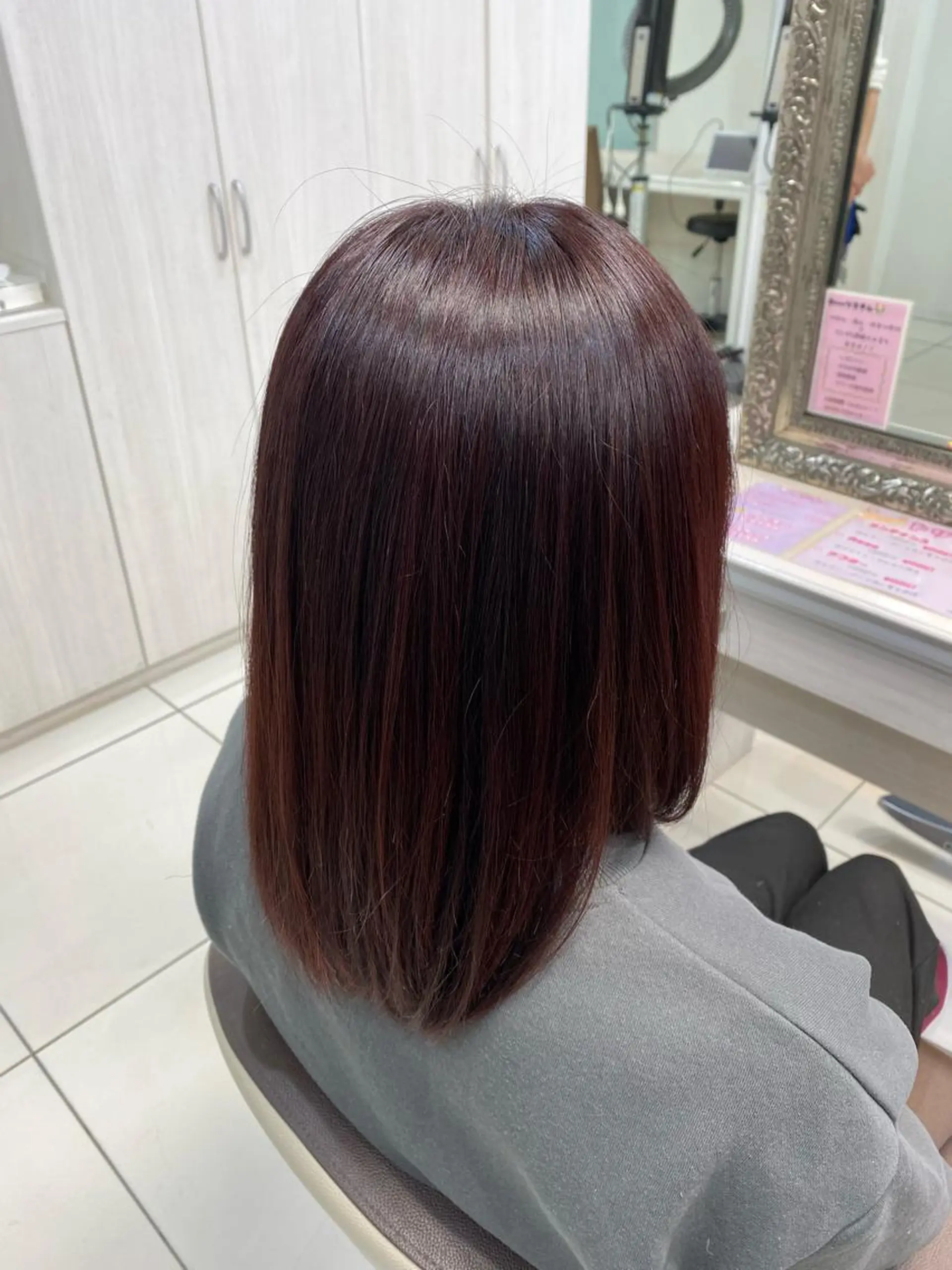 セミロング カラー PLUSONE美容室所属・藤本 悠雅のヘアスタイル