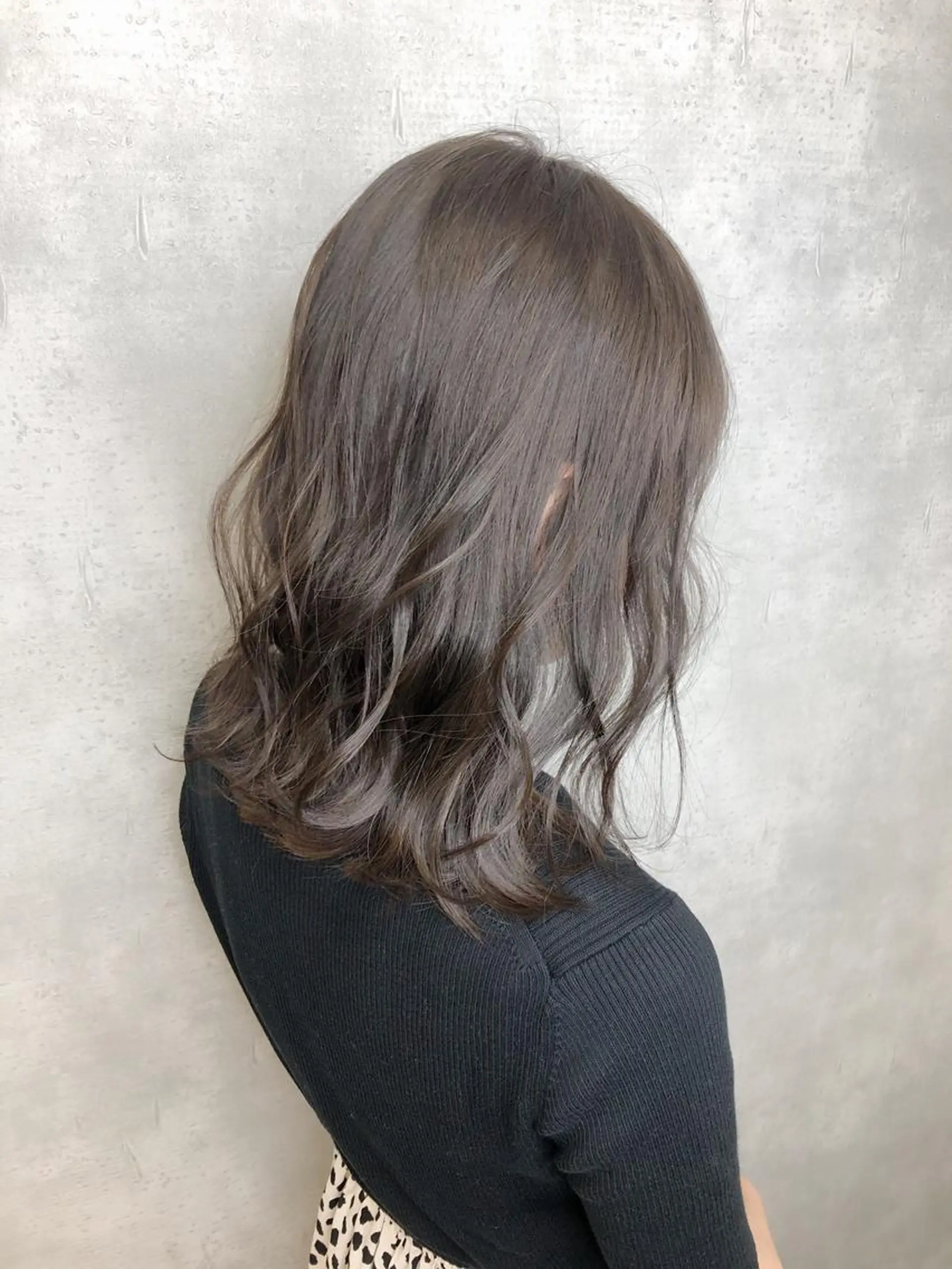 ミディアム カラー イルミナカラー トリートメント universe tokyoのヘアスタイル