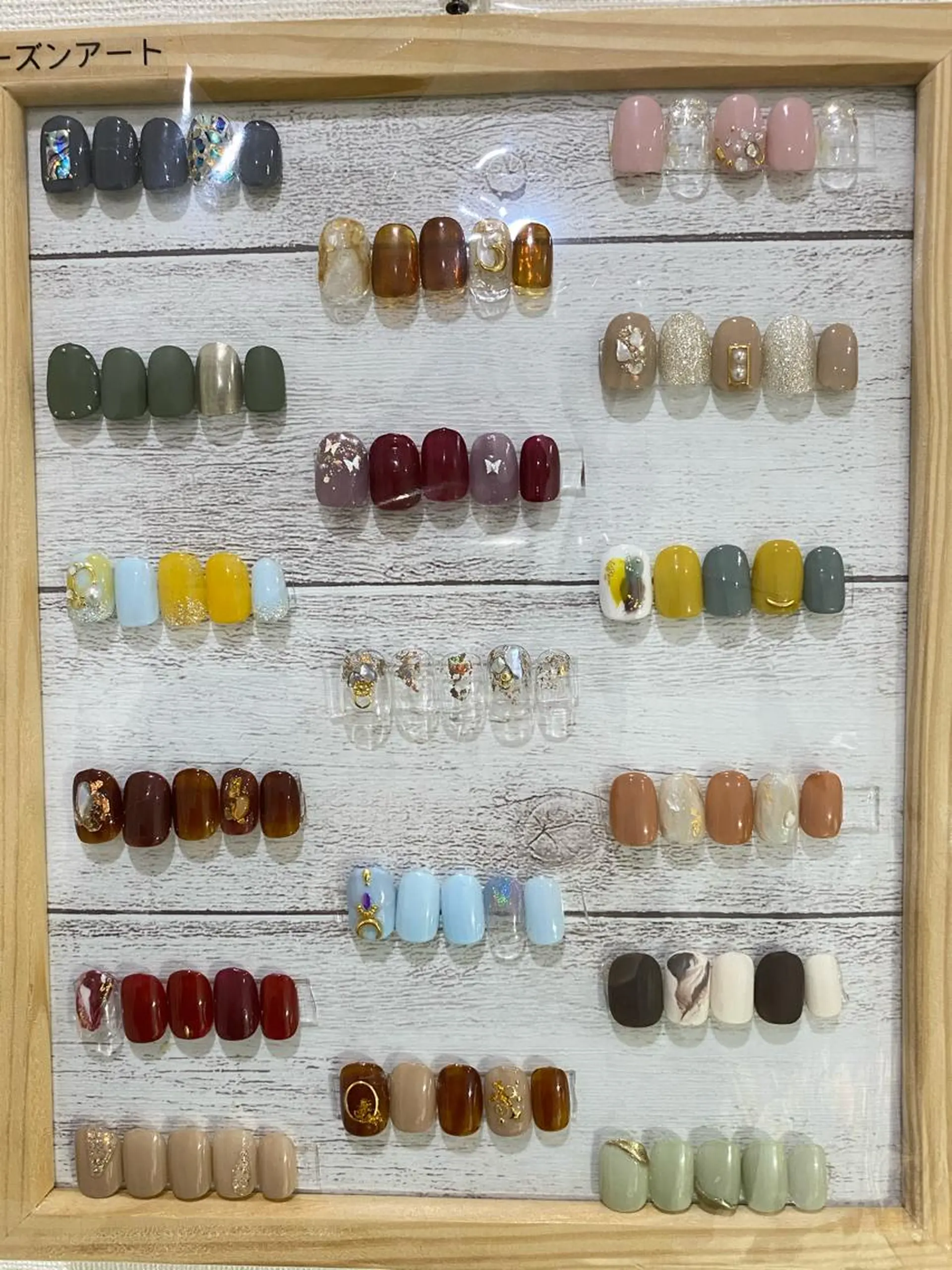 ネイル ハンドネイル Nail&eye Belire 新宿のネイルデザイン