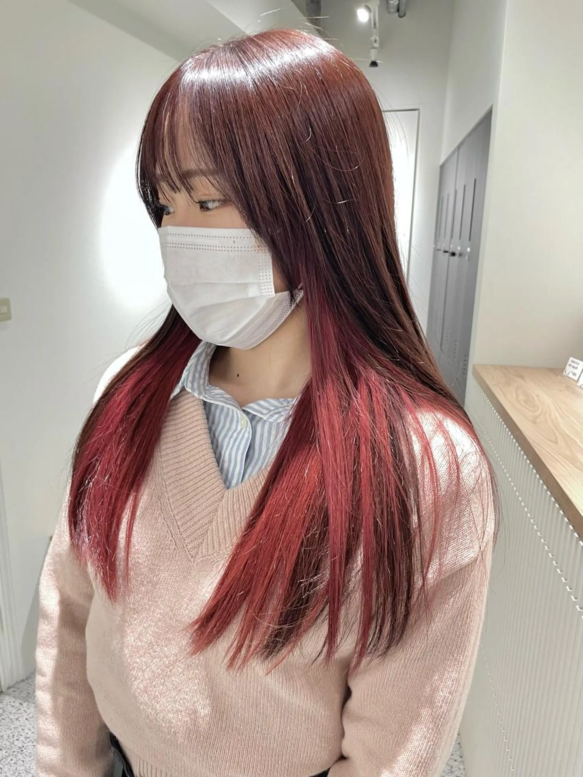 ロング カラー ブリーチ インナーカラー ピンクカラー GO TODAY SHARE SALON 原宿本店所属・ブリーチ/ハイトーン 艶カラー/ユリナのヘアスタイル