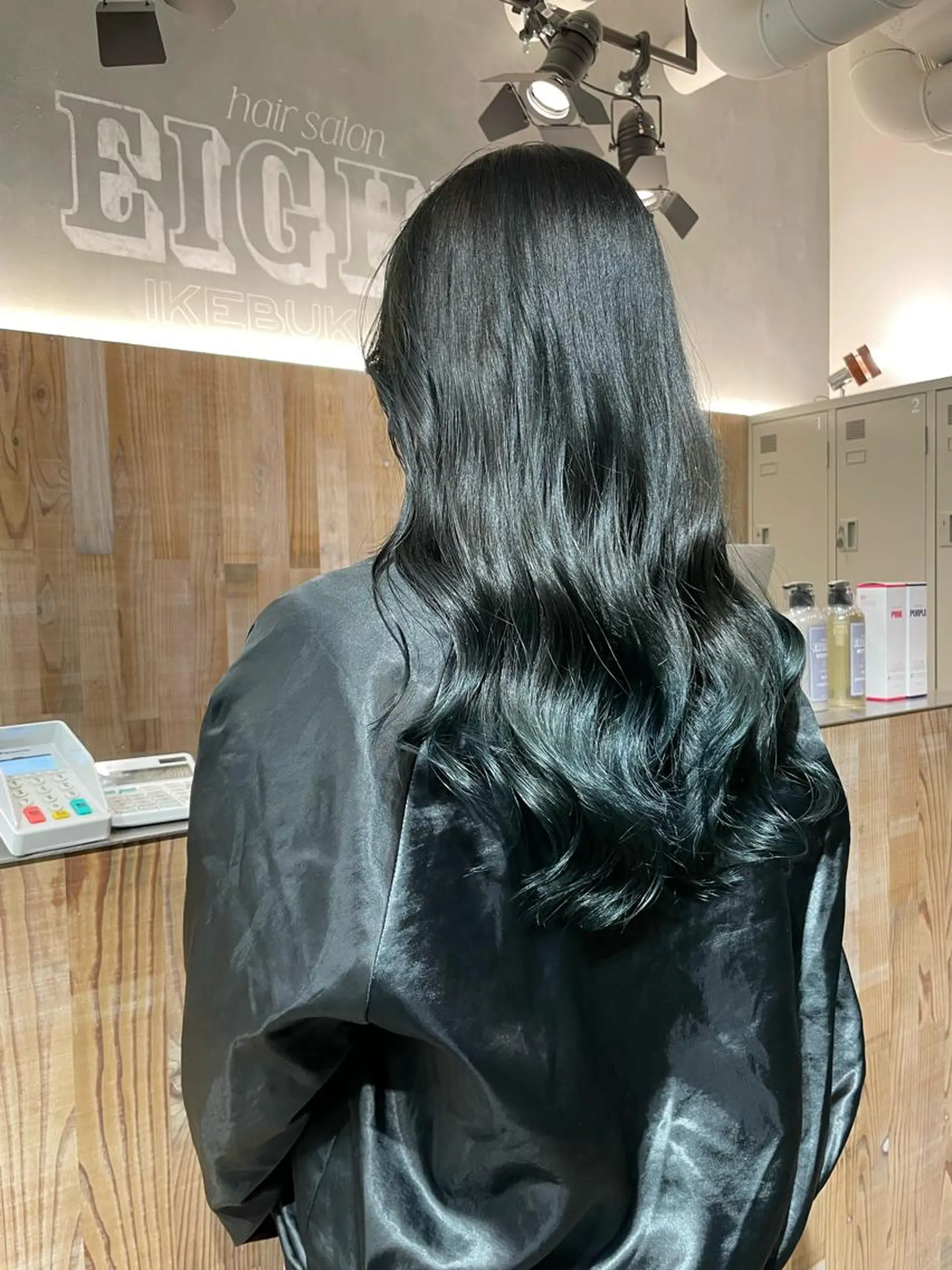 ロング ツノダ ルカのヘアスタイル