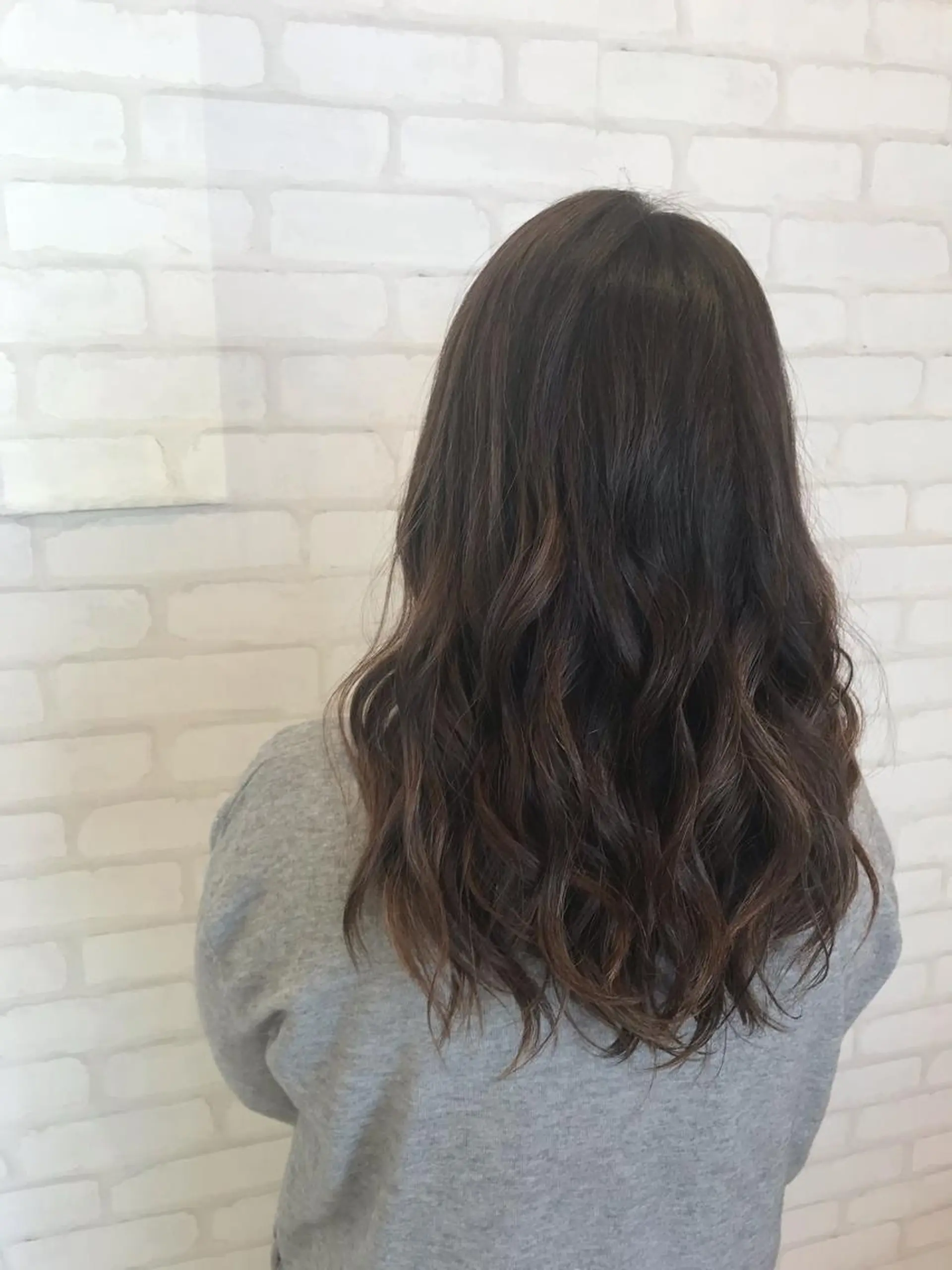 ロング カラー カット パーマ トリートメント 中川 拓弥のヘアスタイル