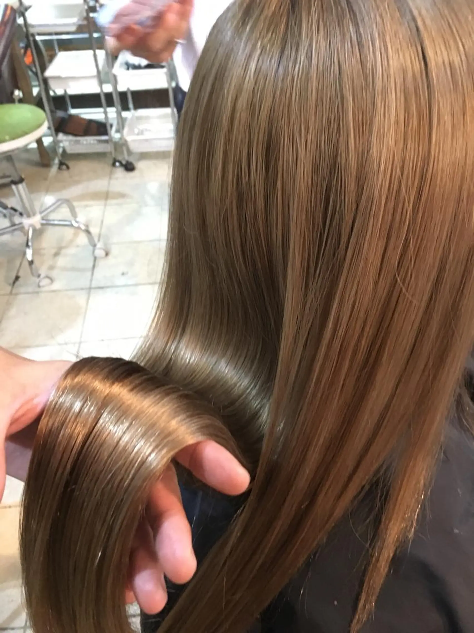 セミロング パーマ ストレートパーマ 縮毛矯正 トリートメント 最高峰の技術力☆ 樋口健人のヘアスタイル