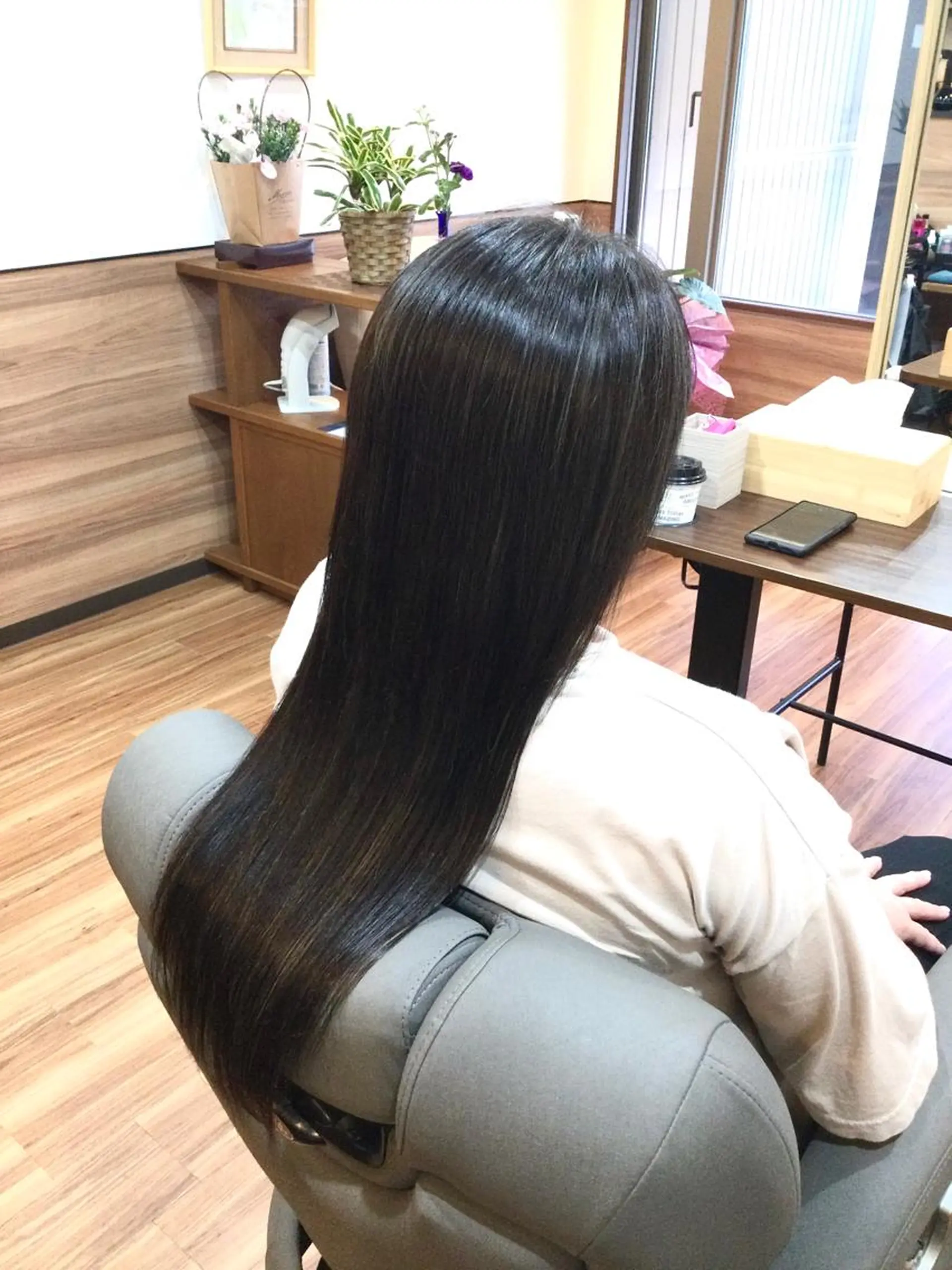 ロング カラー パーマ 縮毛矯正 Annon プライベートサロンのヘアスタイル