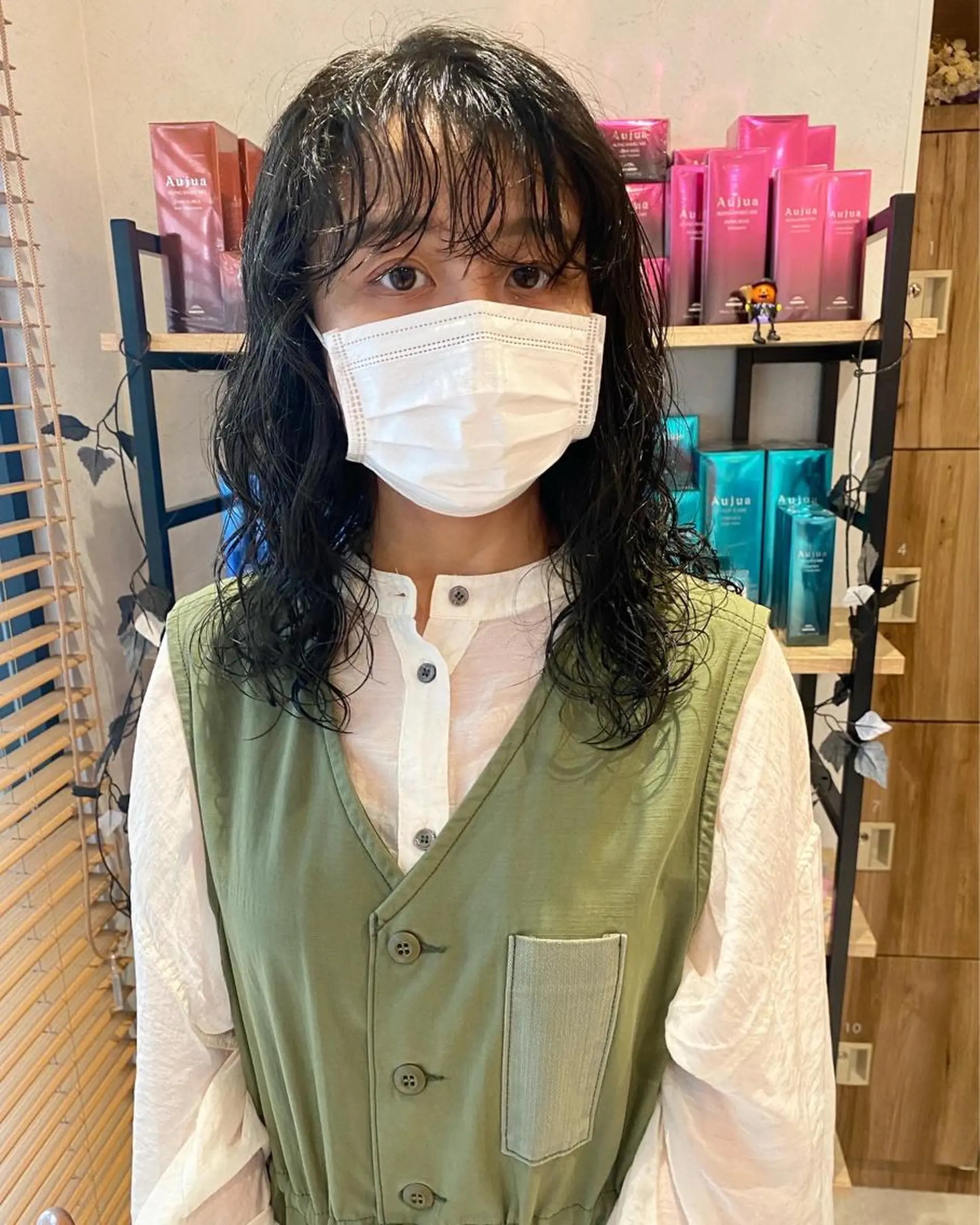 セミロング カラー パーマ セミロングパーマ オリーブカラー ヘアカラー パーマ パーマ指名No1 /namiのヘアスタイル