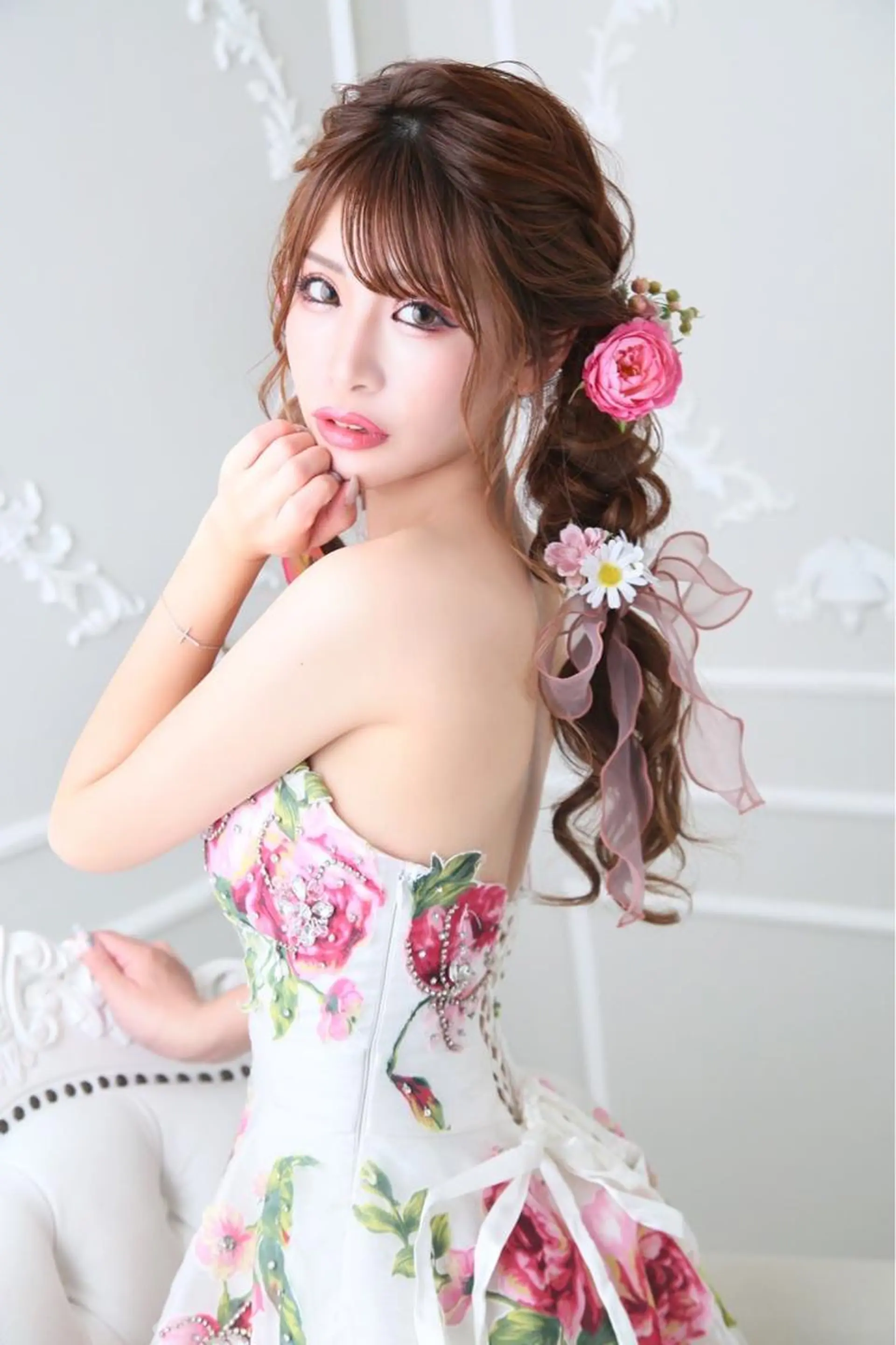 ロング ヘアアレンジ ツインテール 髪飾り ヘアセット KANA カナのマツエク・マツパデザイン