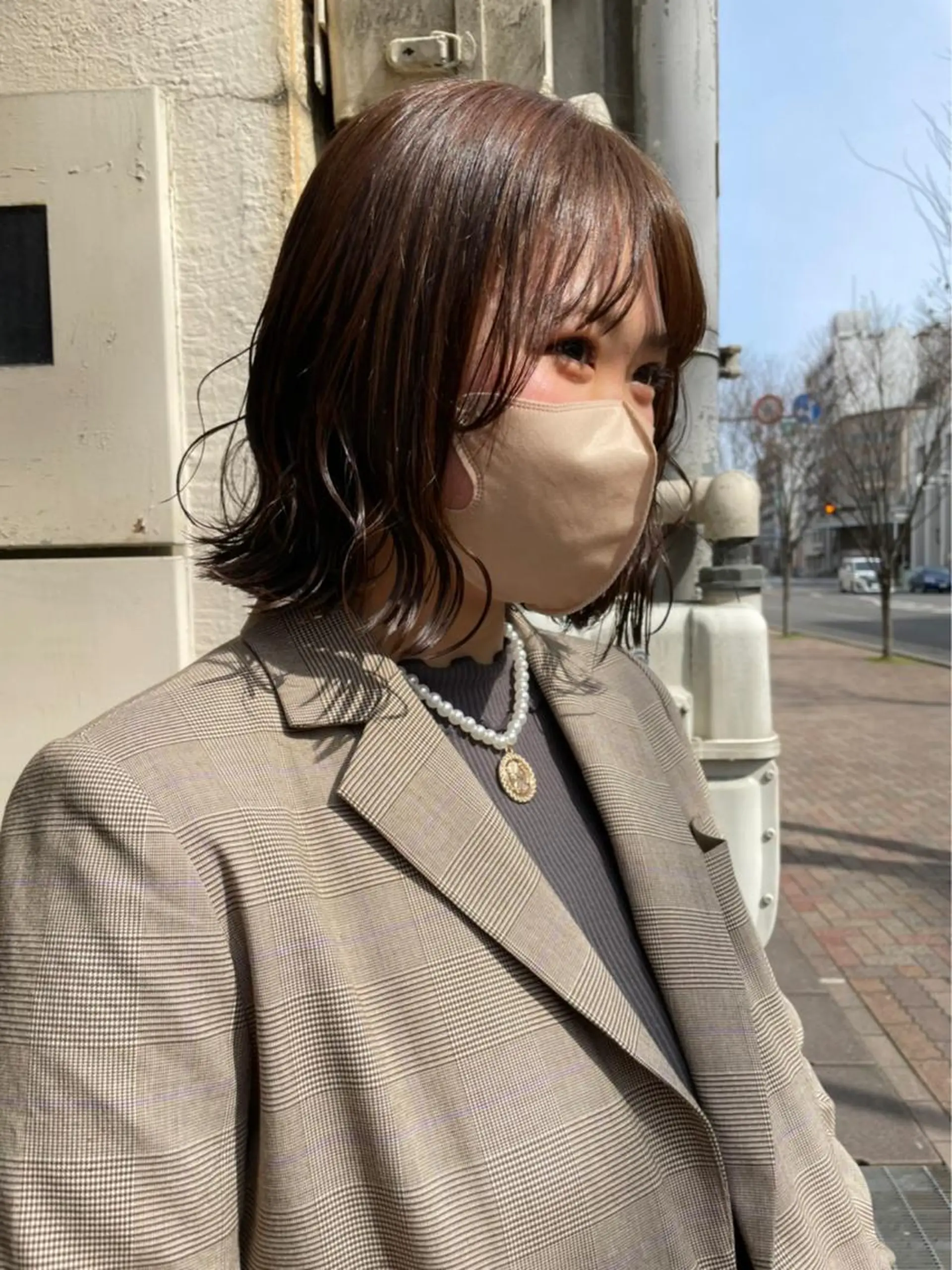 ショート カラー 卒業式のヘアスタイル tomo🍒パーマ ハイトーン似合わせのヘアスタイル