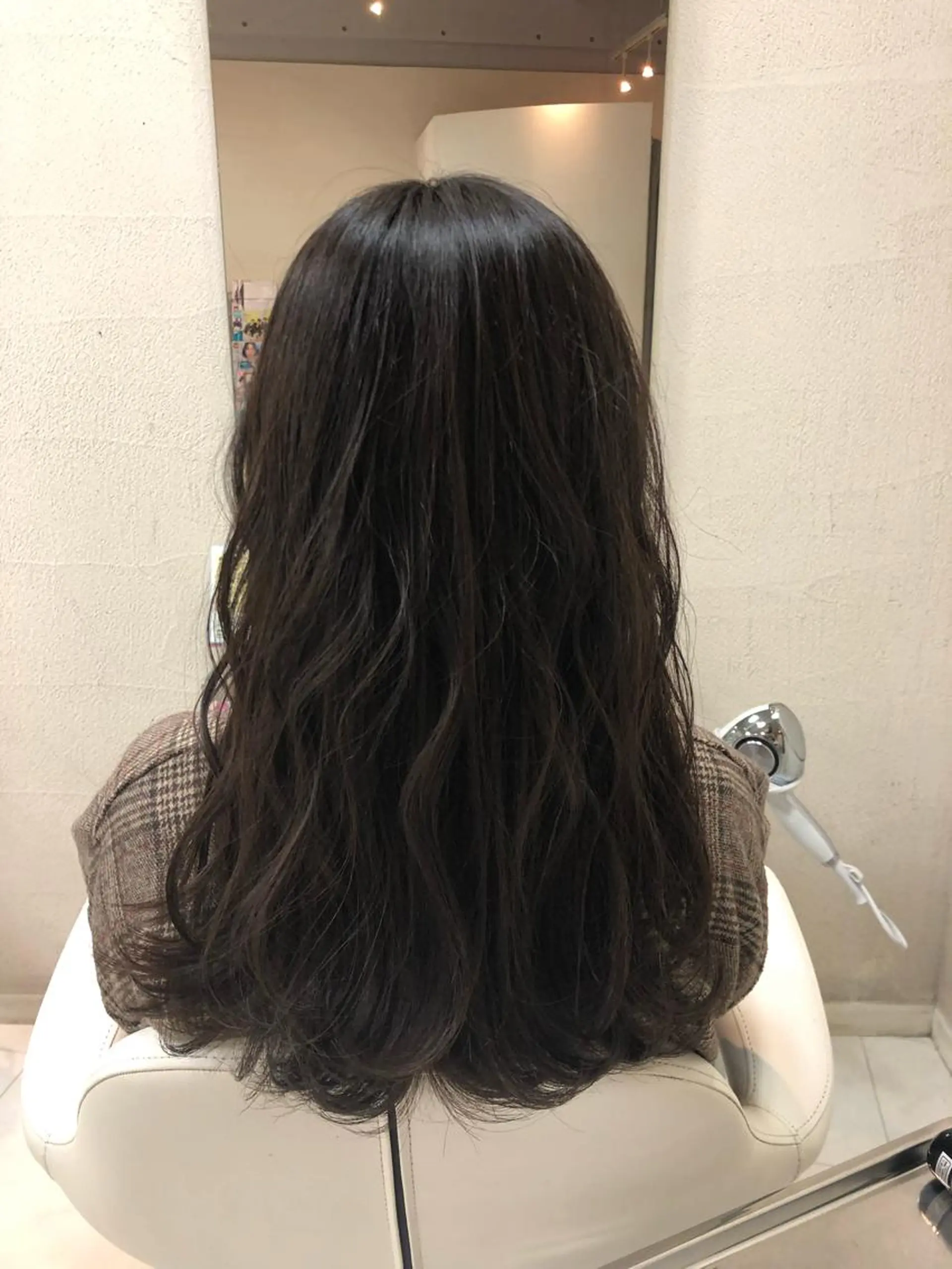 ミディアム 阿部 美咲のヘアスタイル