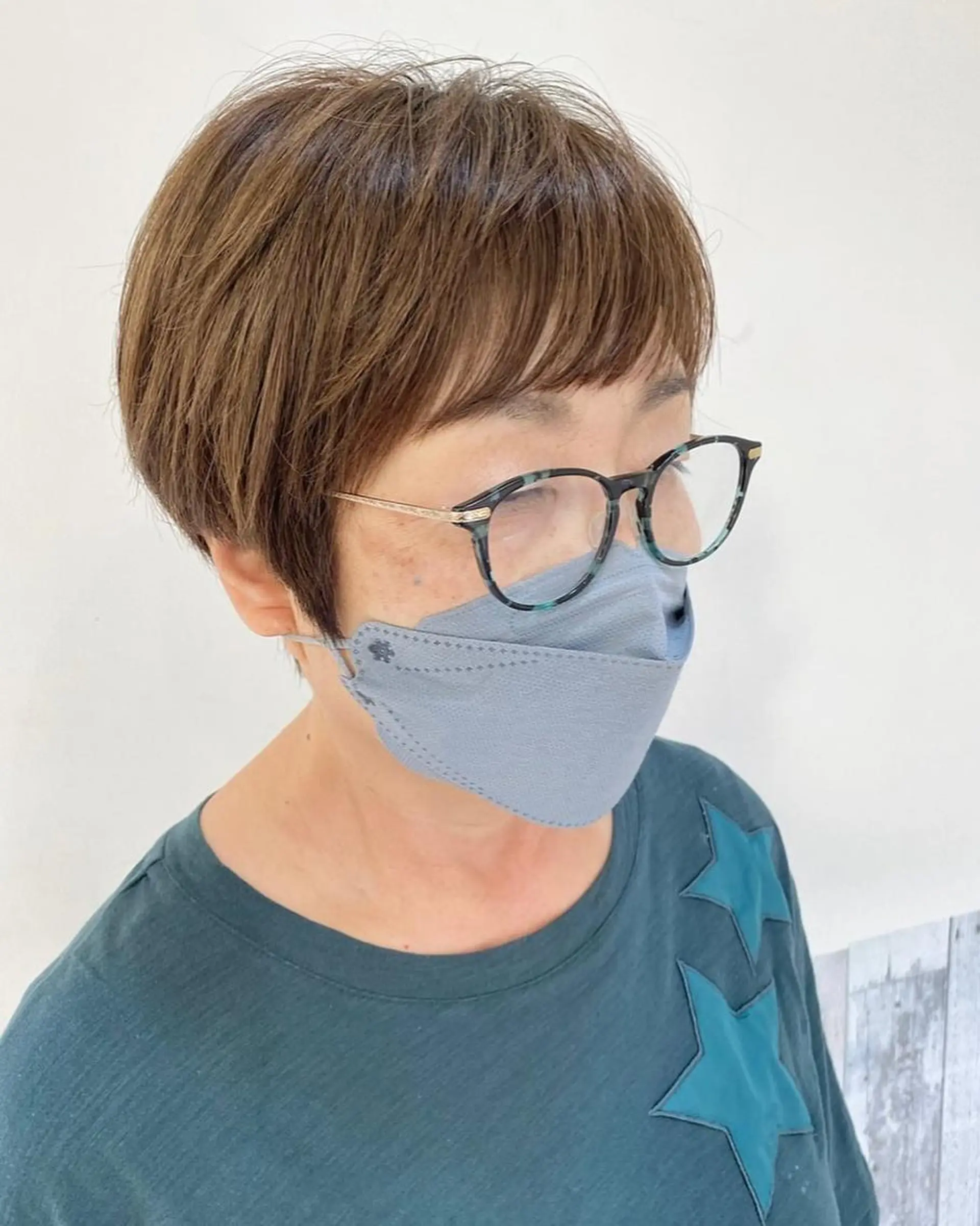 ショート カラー ショートボブ ボブ くびれヘア くせ毛 学生 favorite b Charmeのヘアスタイル