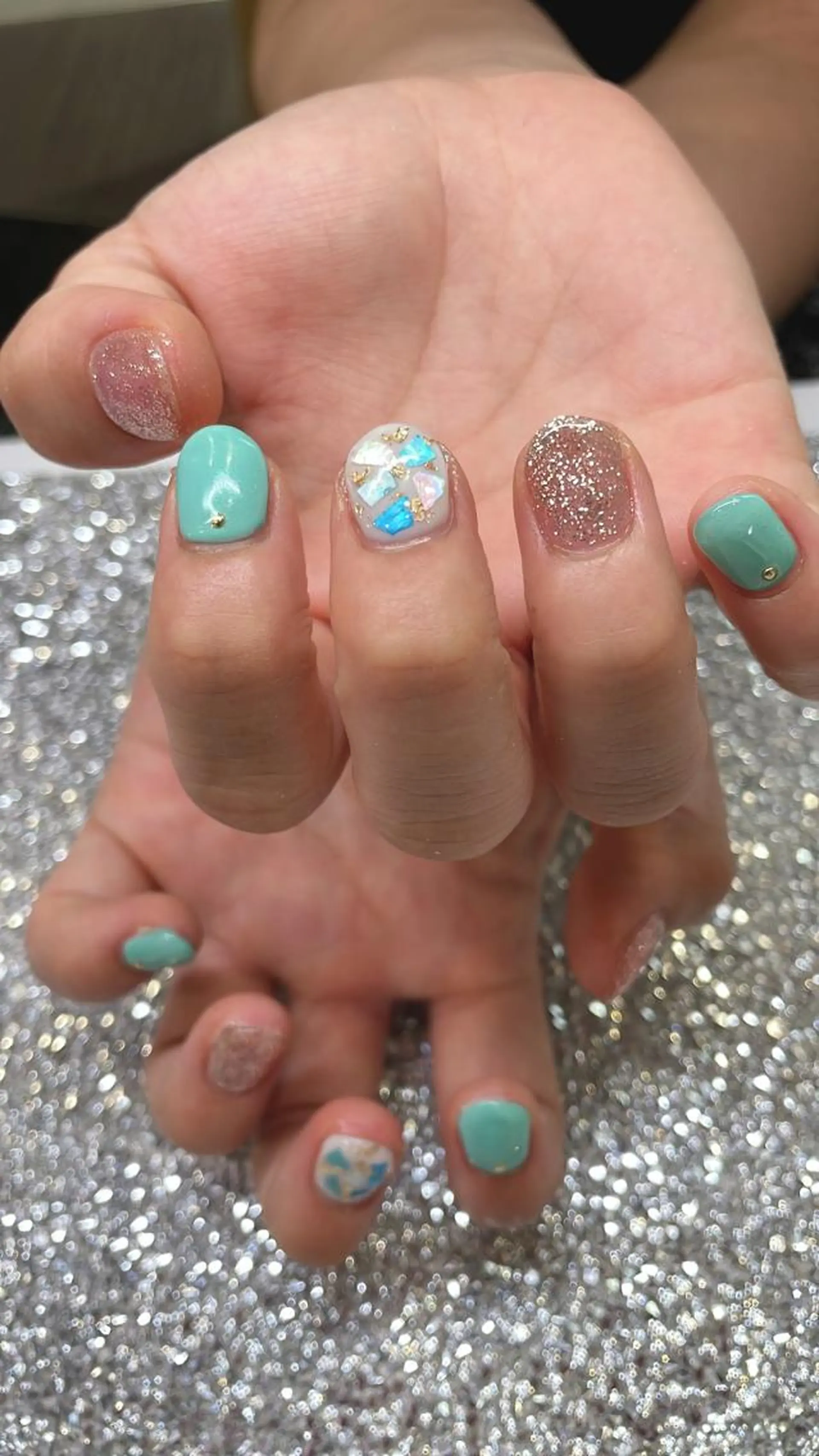 ネイル Guarendo(ガレンドゥ)錦糸町店所属・Gurando 錦糸町店のネイルデザイン