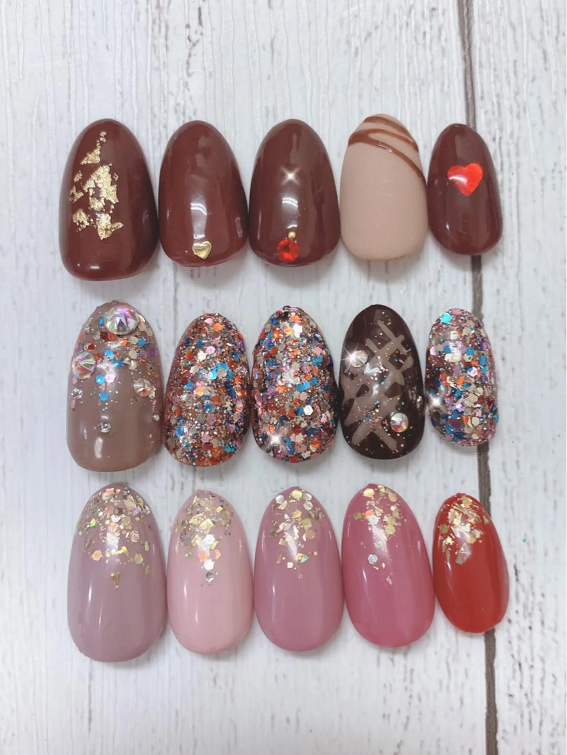 ネイル バレンタイン Nail lieNのネイルデザイン