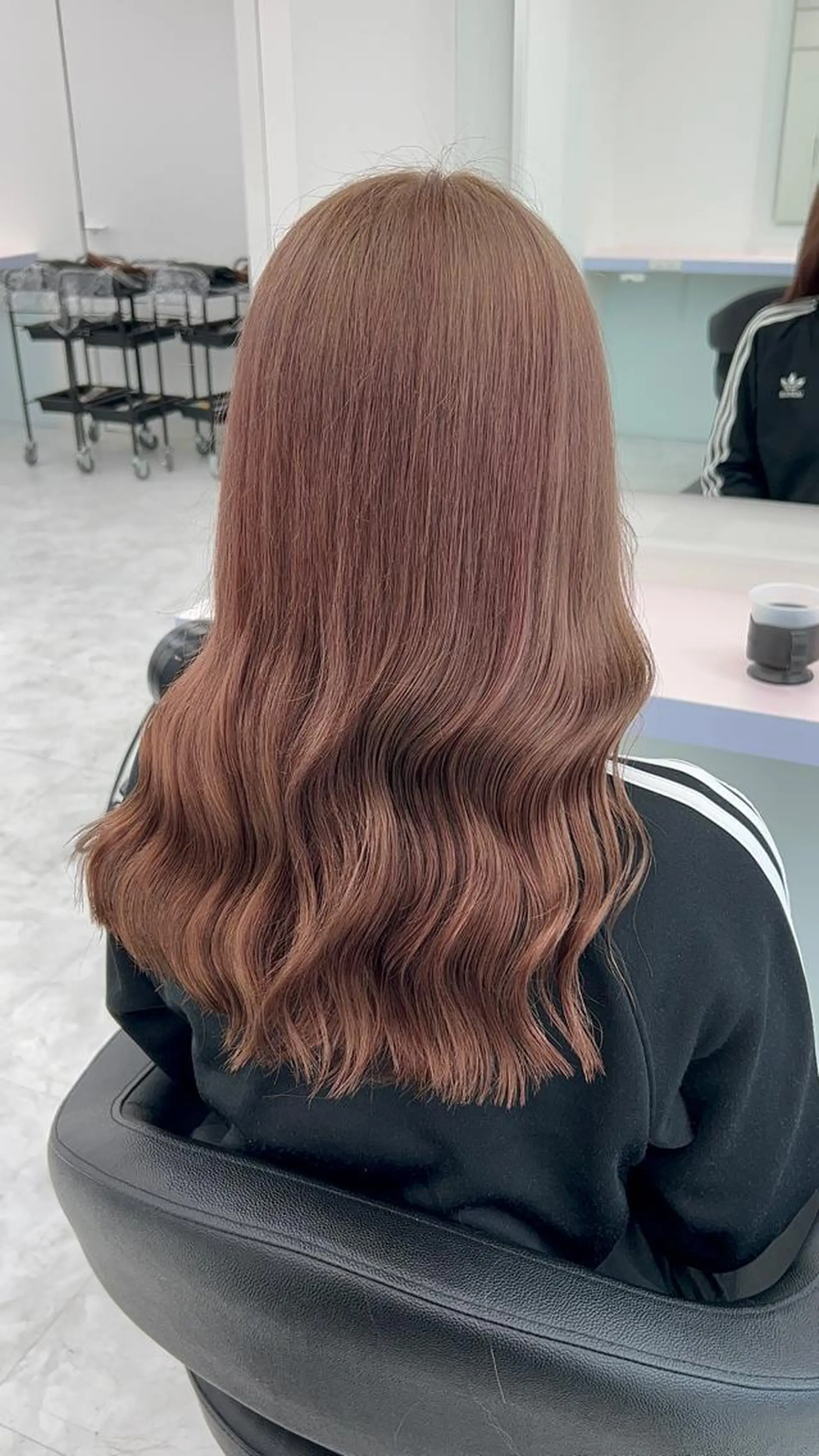 ロング カラー ヘアアレンジ ヘアカラー トリートメント ブリーチなしの達人 🇰🇷KAITOのヘアスタイル