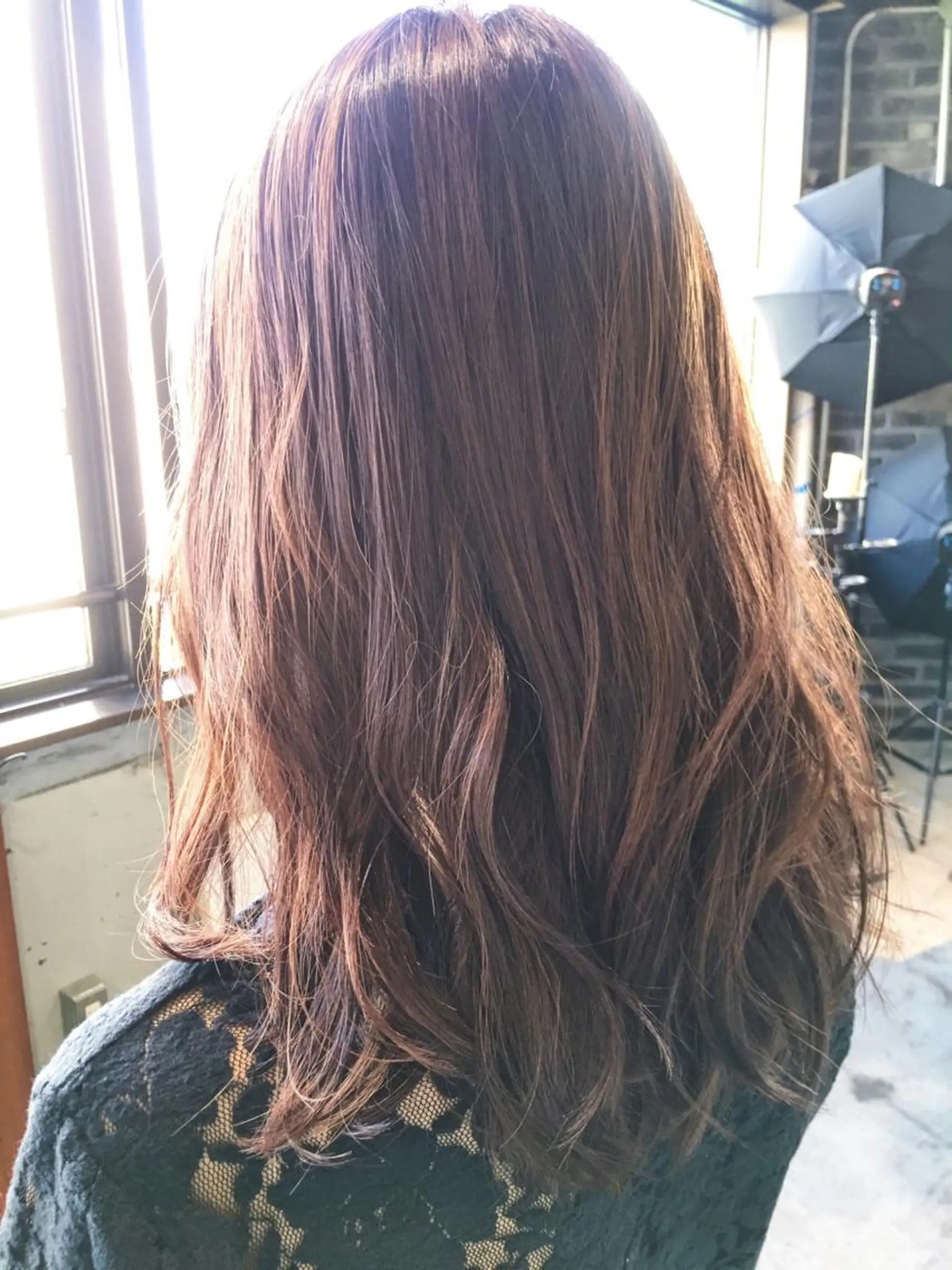 ロング カラー バレイヤージュ 透明感カラー ハイライトカラー ラベンダーカラー ピンクカラー 代表 中島貴志のヘアスタイル