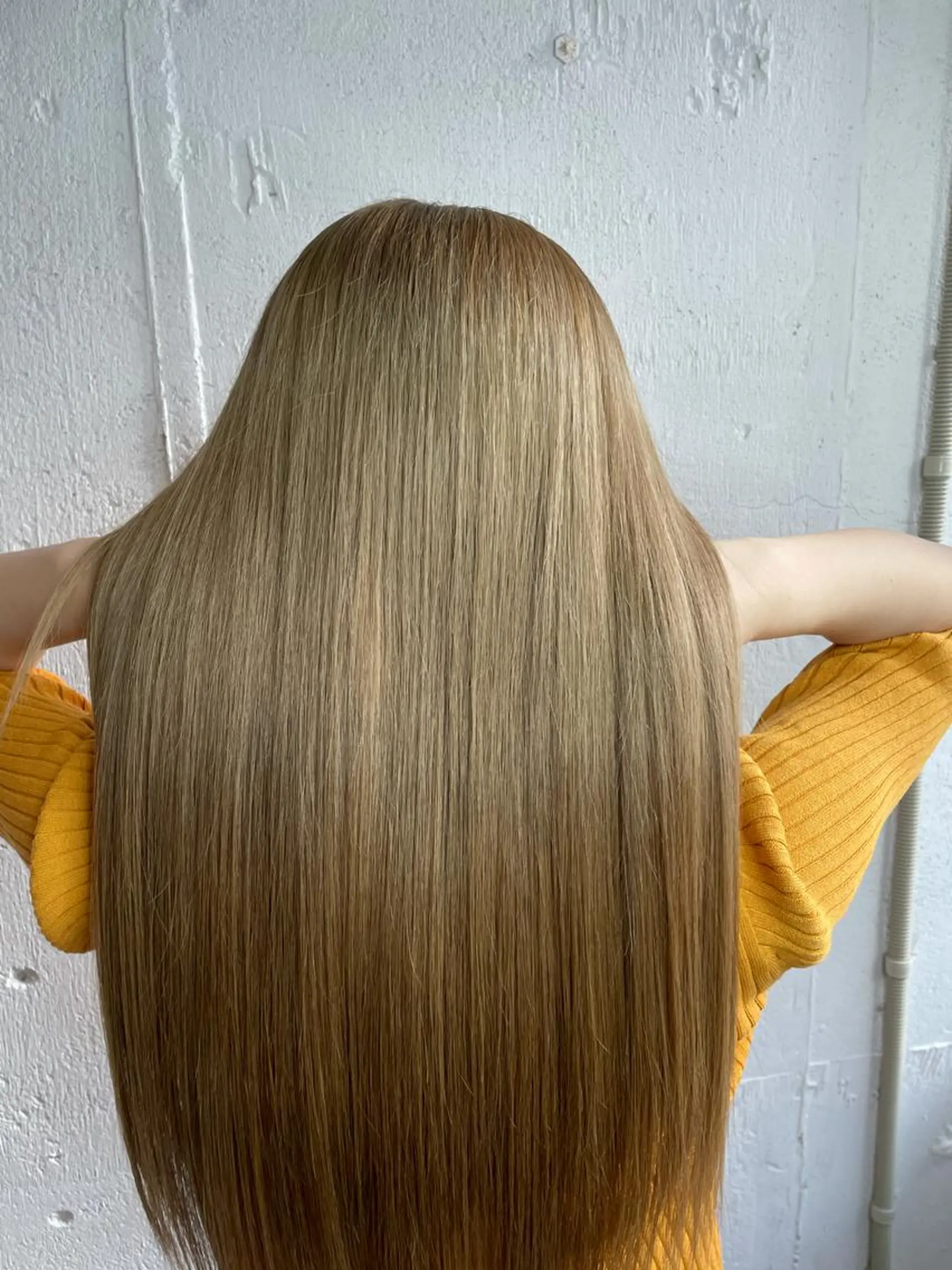 ロング カラー ベージュカラー ミルクティーベージュ カット ヘアカラー トリートメント 💛丁寧さNo.🥇 🧸片山智裕💛のヘアスタイル