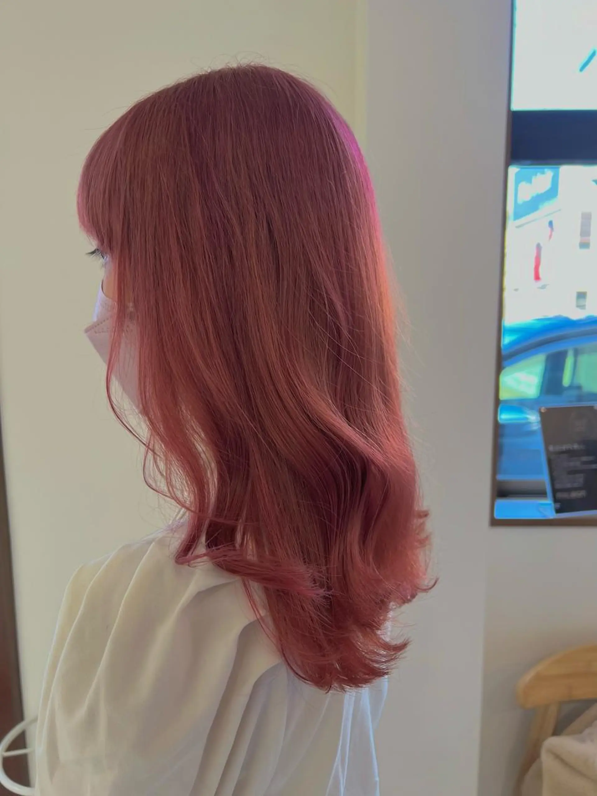 セミロング ヘアカラー 松本 菜那のヘアスタイル