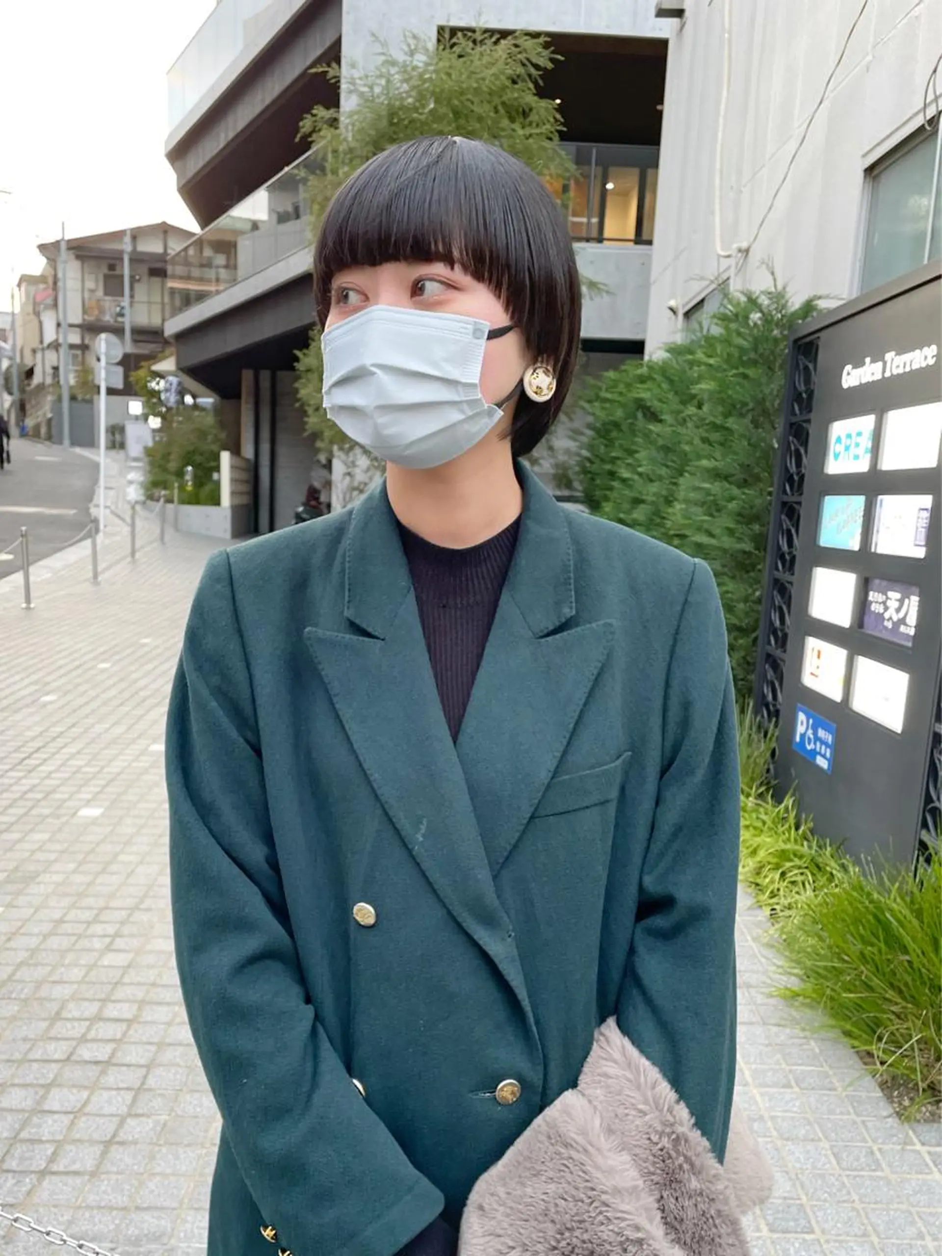 ショート カラー パーマ ヘアアレンジ キッズ ネイル マツエク・マツパ アイブロウ ボブ カット ヘアカラー トリートメント パーマ/透明感カラー /ボブ/吉田一生のヘアスタイル