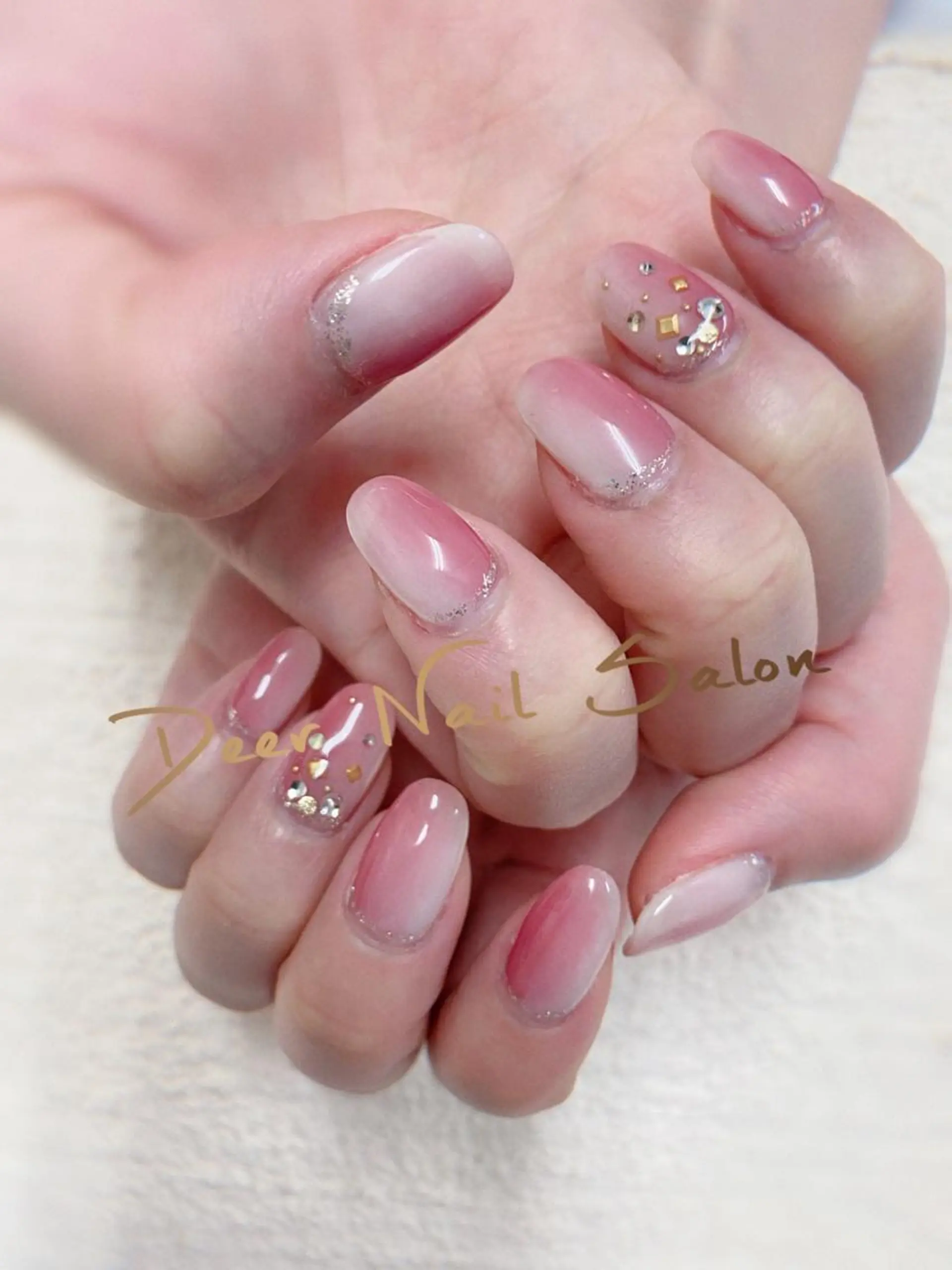 ネイル ハンドネイル Peachy 🍑のネイルデザイン