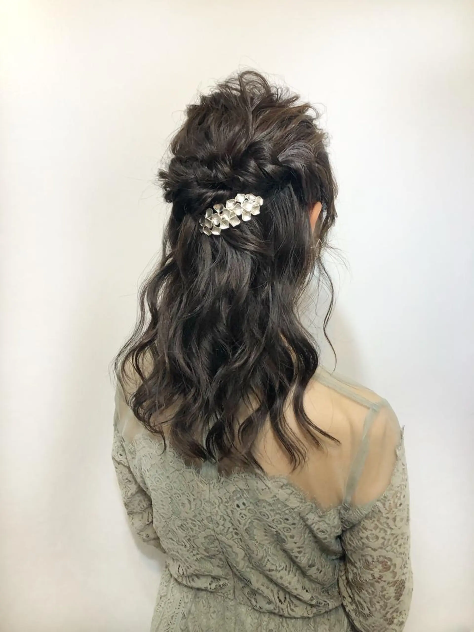 ロング ヘアアレンジ ハーフアップ ヘアセット 女性リピ90%🍨 🩷佐藤みずきのヘアスタイル