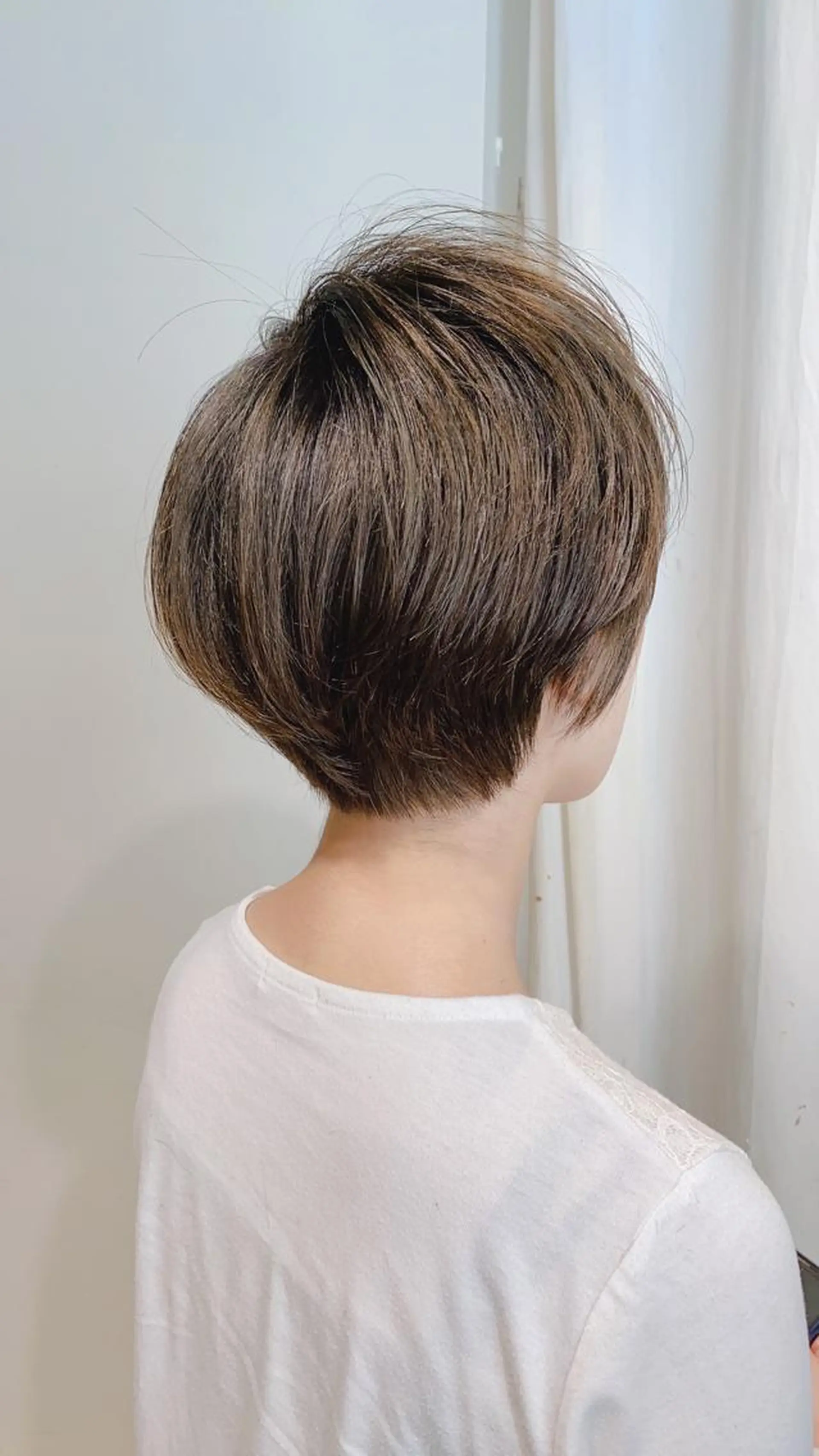 ショート ショートボブ ベリーショート ボブ ハイライト ショートヘア メンズツイスパ ショートフクヤマシンのヘアスタイル