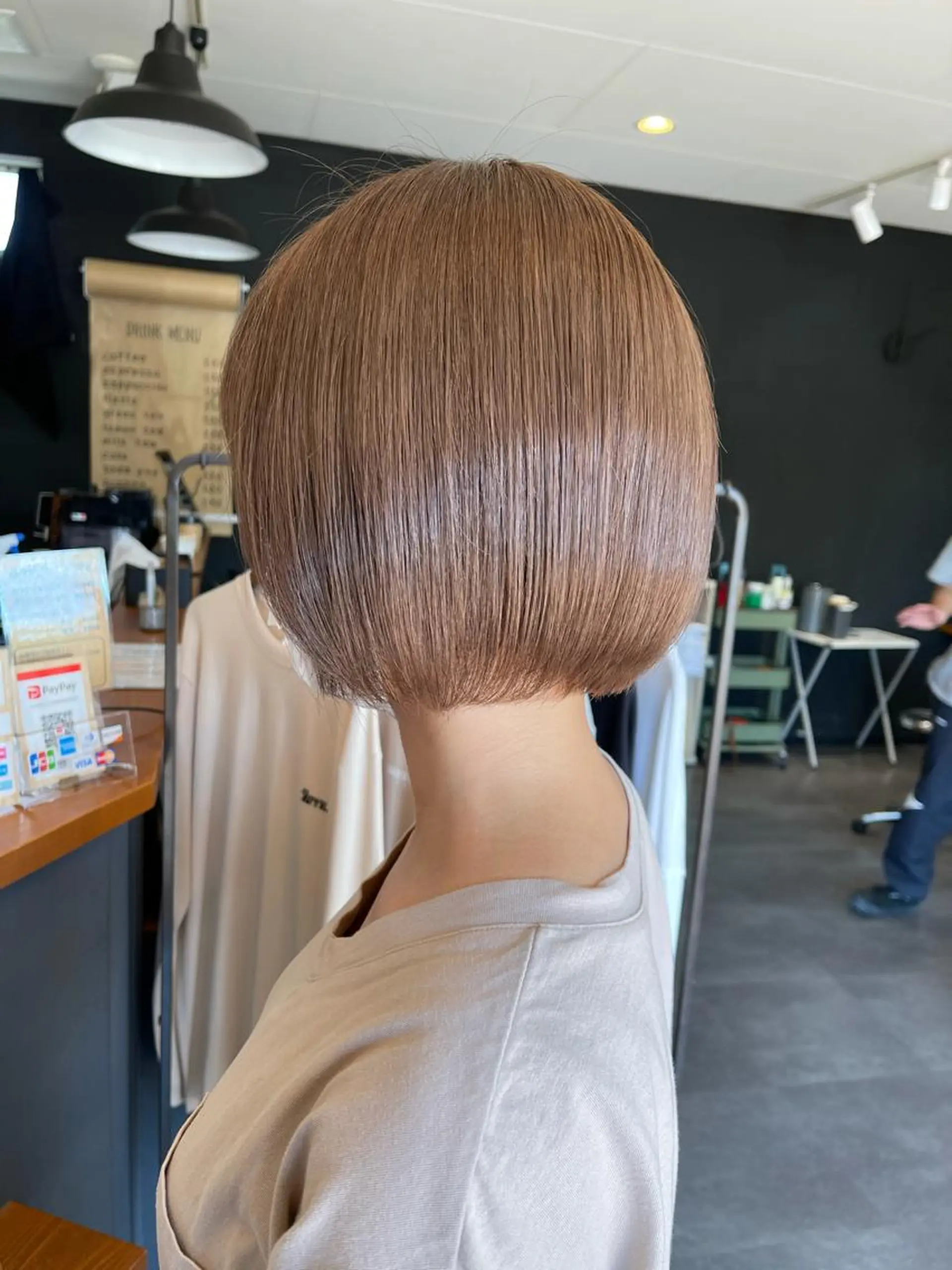 ショート カラー 韓国レイヤー髪質改善 💫Tomoya💫のヘアスタイル