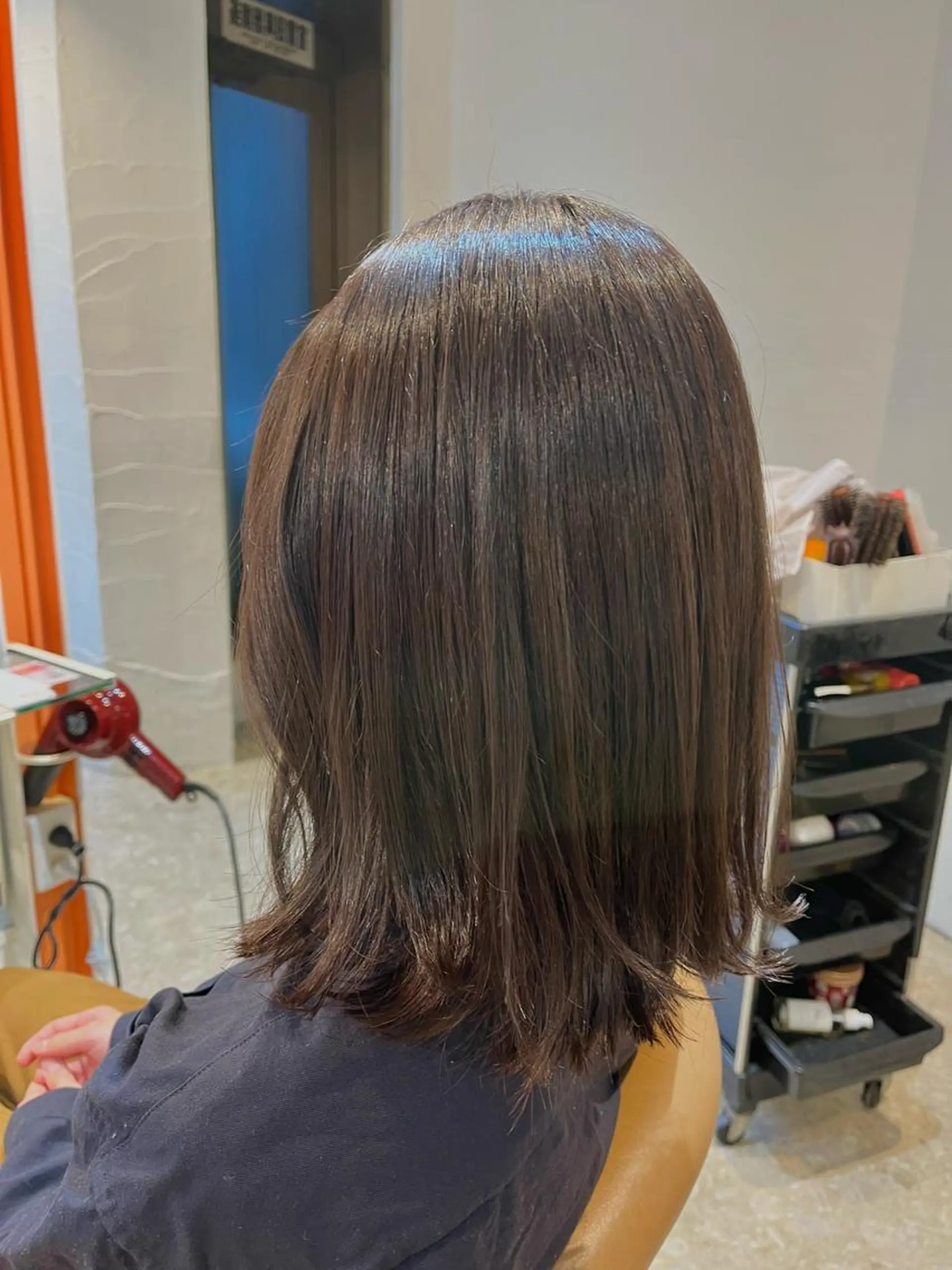 ミディアム カット トリートメント うしだ かおるのヘアスタイル