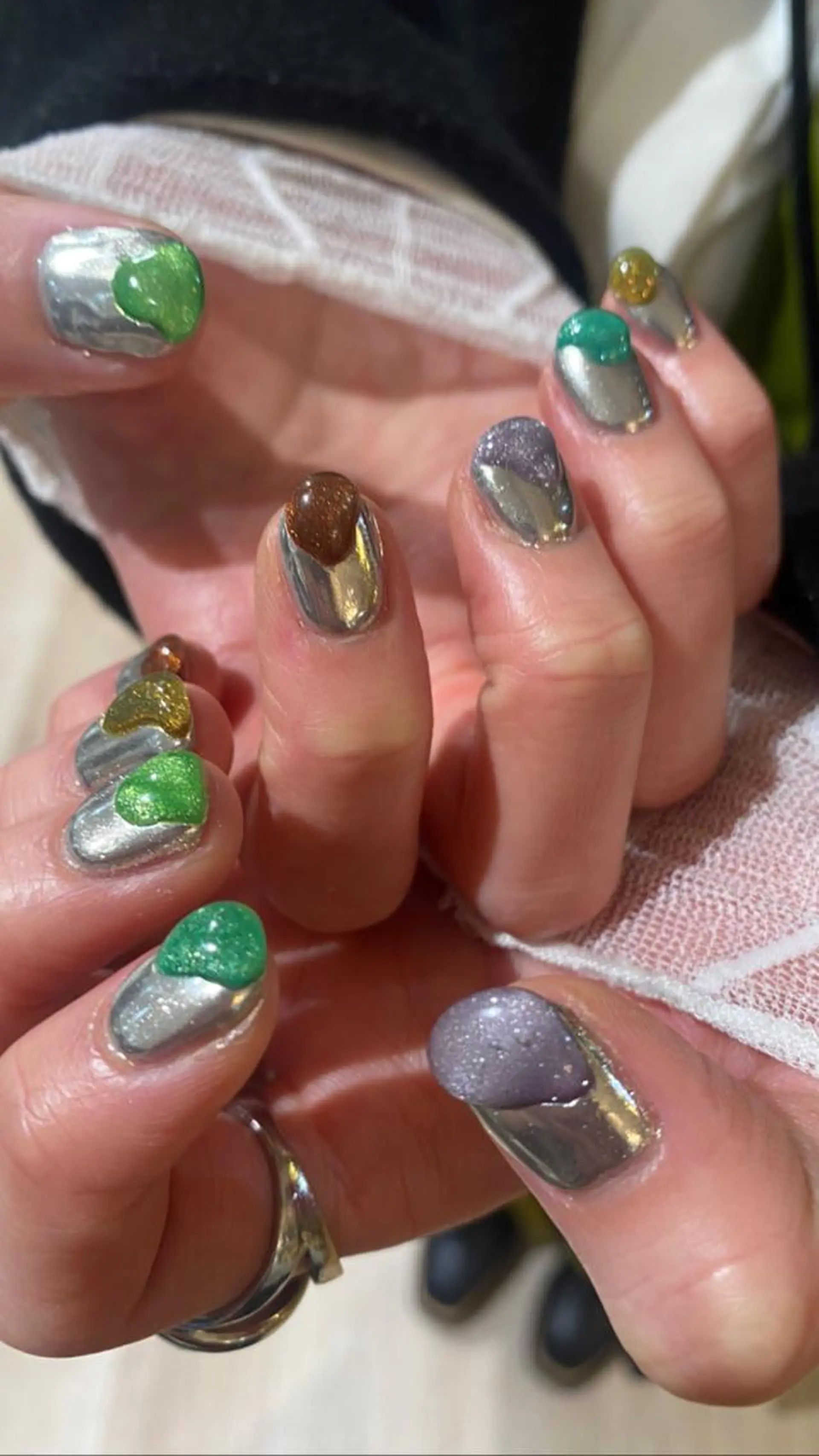 ネイル マグネットネイル ミラーネイル niconail 千歳烏山店所属・niconail 🧣ayu 📍烏山のネイルデザイン