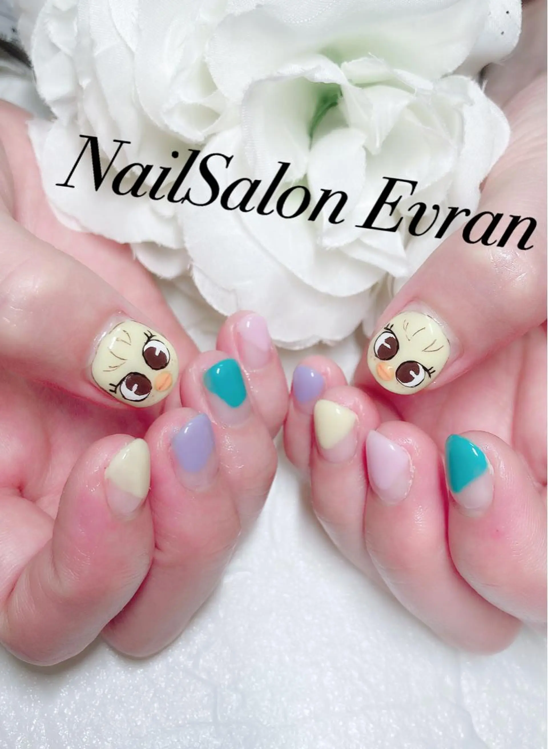 ネイル Nail salon Evranのネイルデザイン