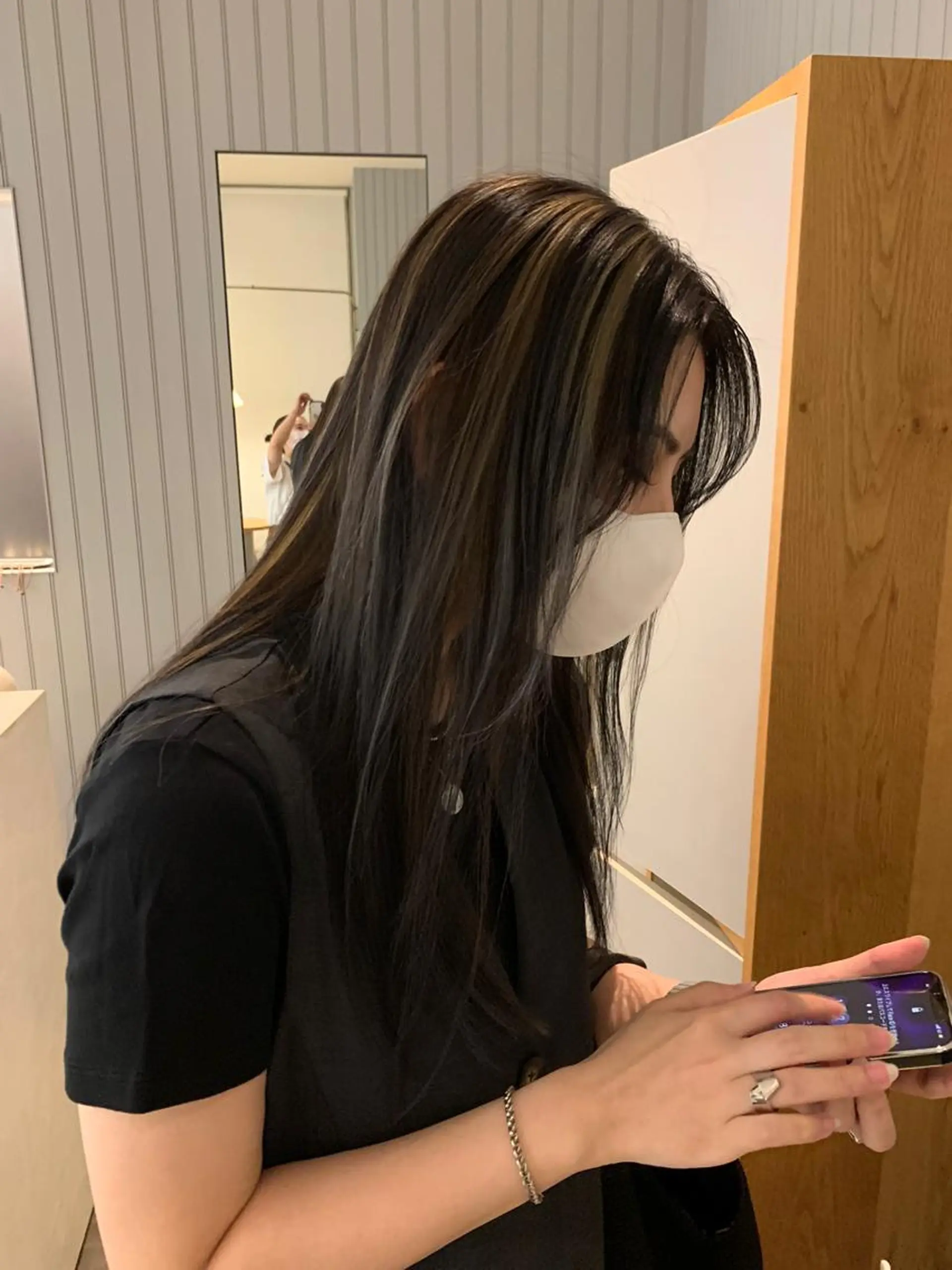 ロング カラー niu所属・加藤 真由のヘアスタイル