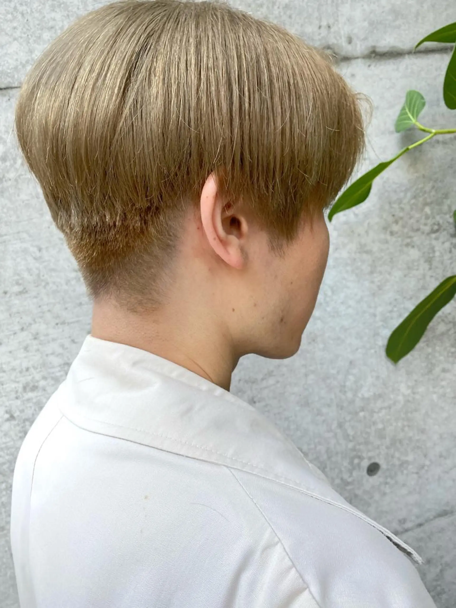 ミディアム カラー メンズ メンズ韓国風 ブロンド ヨシンモリ 韓国風ヘア clomus所属・YUKA艶髪 🌸寛ぎ部屋のヘアスタイル