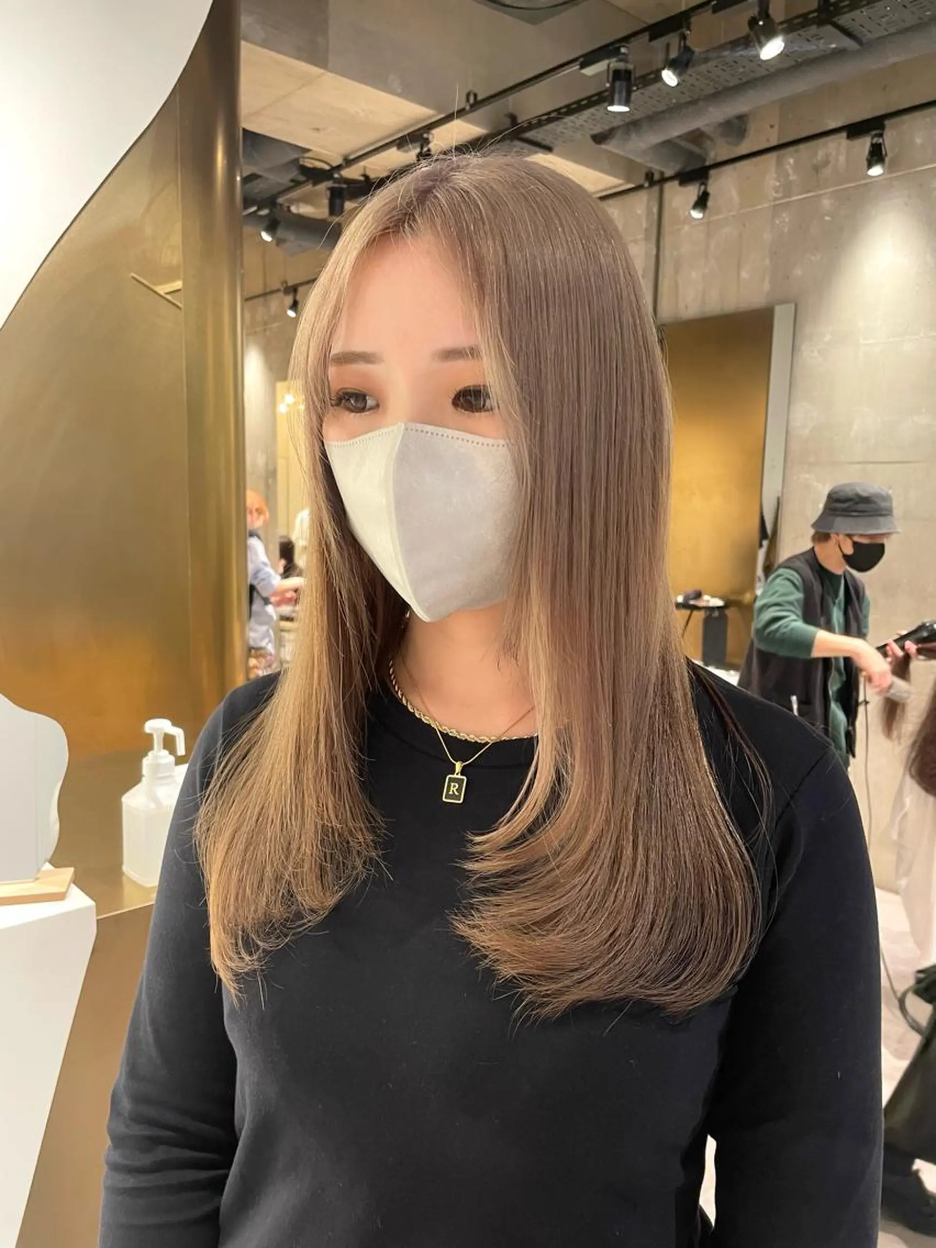 ロング カラー 美髪矯正/ハイトーン 🪸🩰ヒナコのヘアスタイル