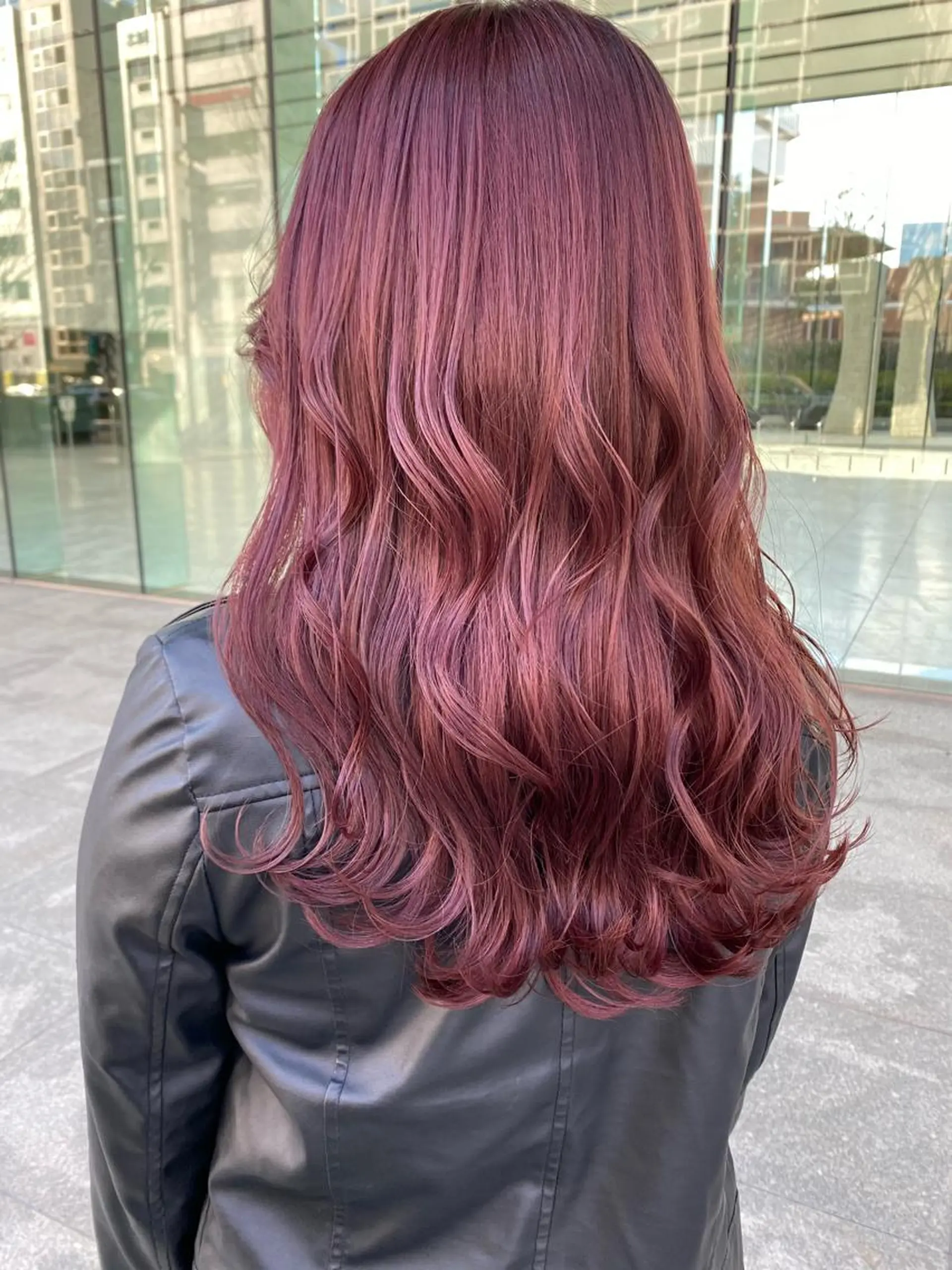 ロング カラー ヘアアレンジ ハイトーンカラー ピンクカラー 【代表】 たき〜のヘアスタイル