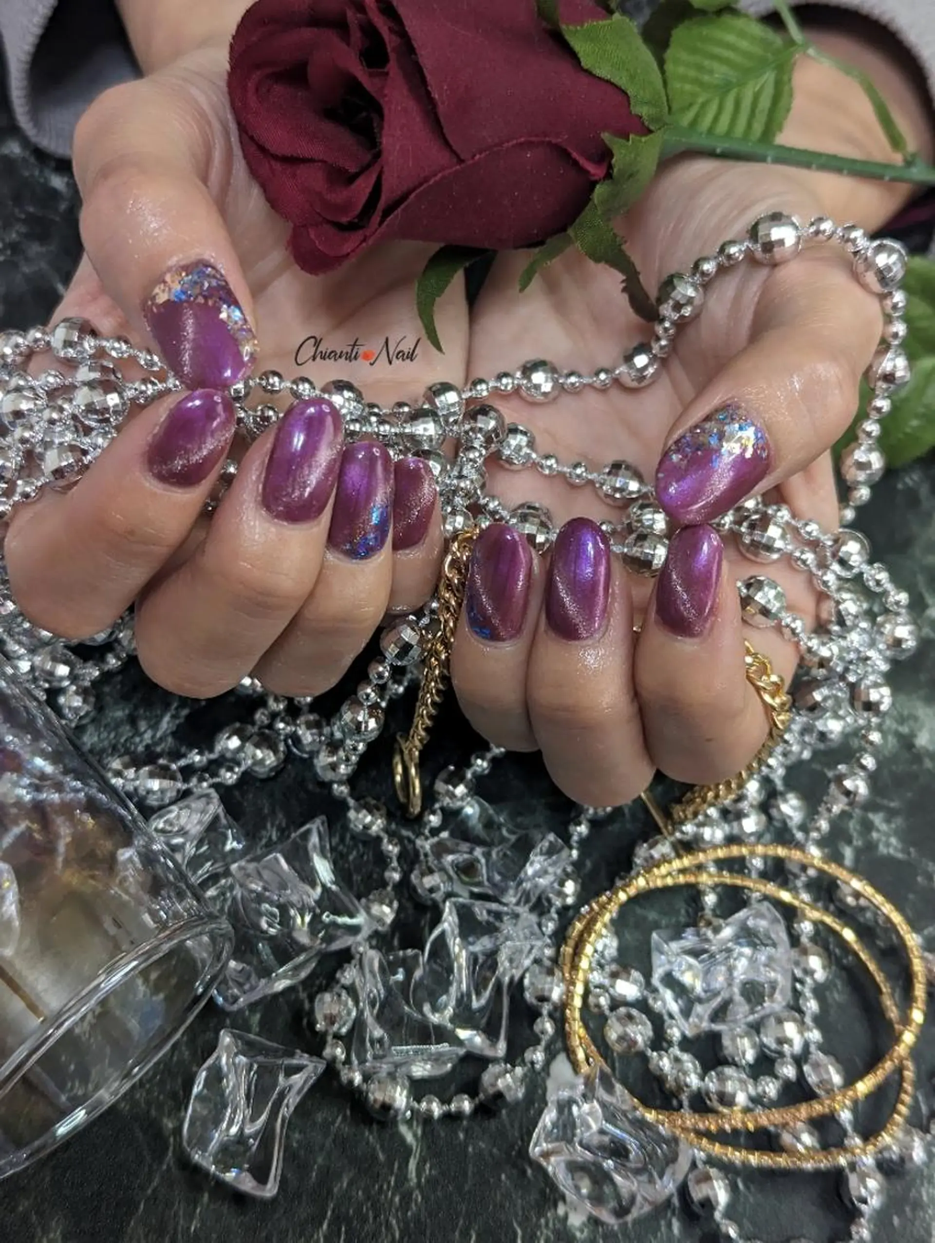 ネイル オーロラネイル マグネットネイル マグネットワンカラー ワンカラーネイル Chianti Nailのネイルデザイン