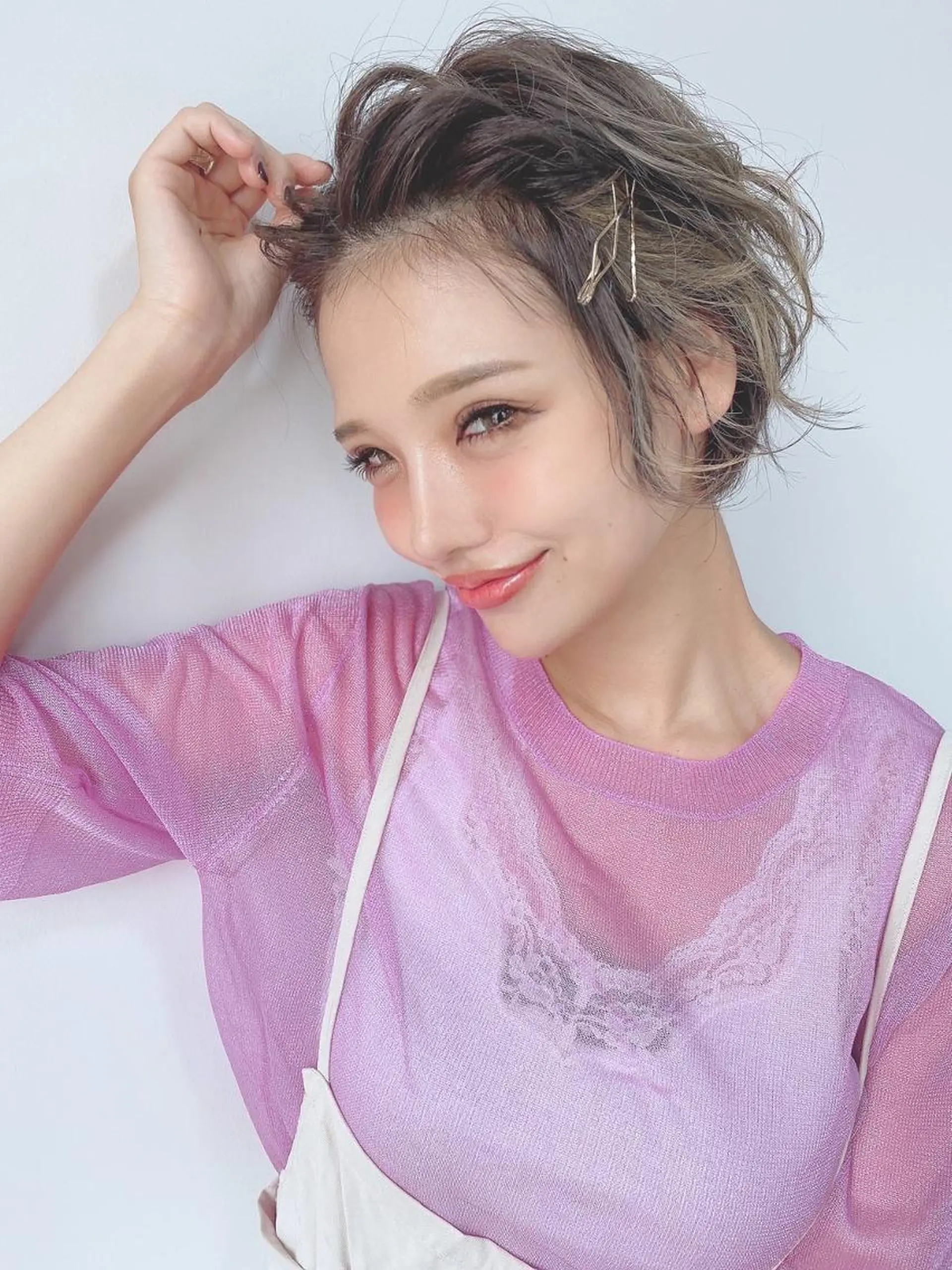 ショート カラー 透明感カラー イルミナカラー 似合わせカット 小顔カット トリートメント 梅田茶屋町 Yutaのヘアスタイル