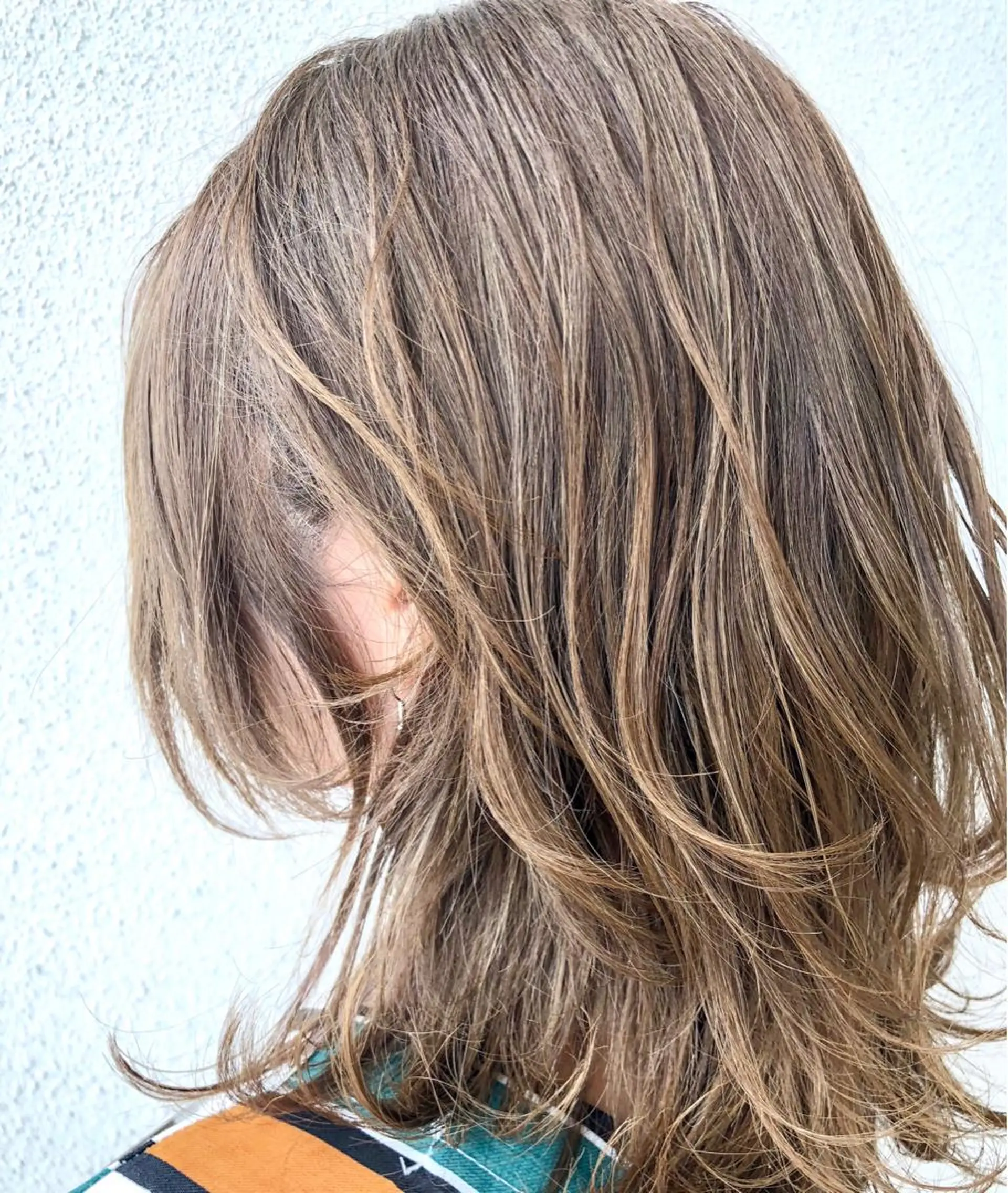 ミディアム Adachi Fujikoのヘアスタイル