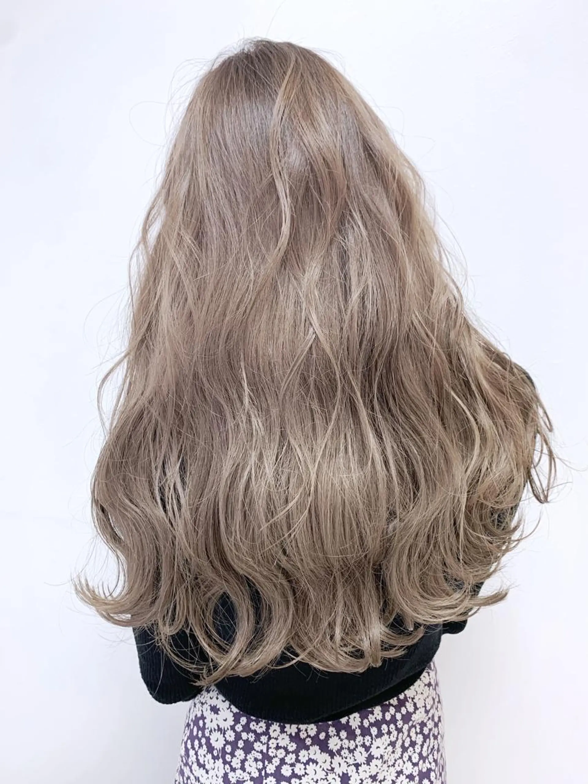 ロング カラー ベージュカラー グラデーションカラー ハイライトカラー ピンクカラー ピンクベージュ カット ヘアカラー トリートメント 🍀ナガヤマ ヒデアキ🍀のヘアスタイル