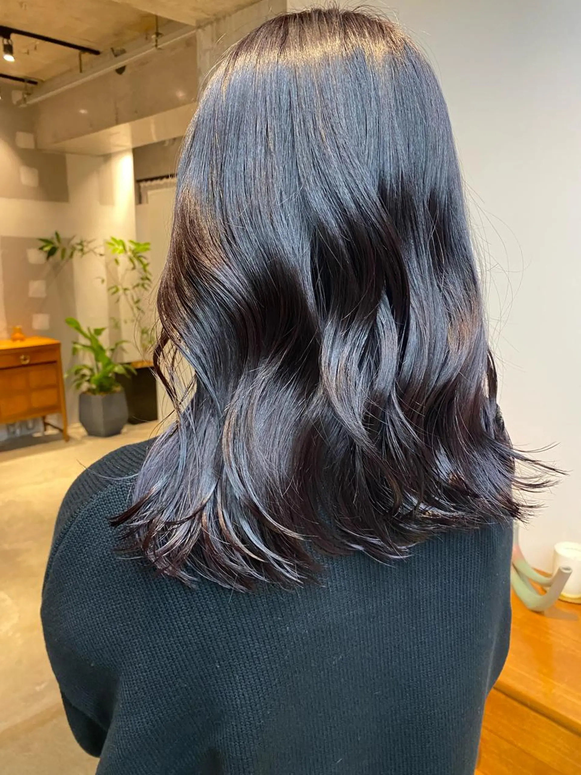 ミディアム カラー 飯田 みづきのヘアスタイル