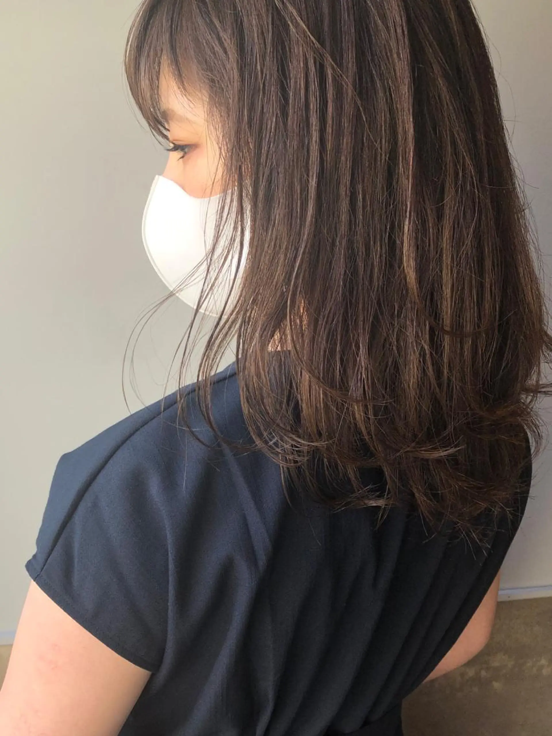 ミディアム レイヤーカット カット ヘアカラー トリートメント ケアブリーチ/ エクステ/レイヤーのヘアスタイル