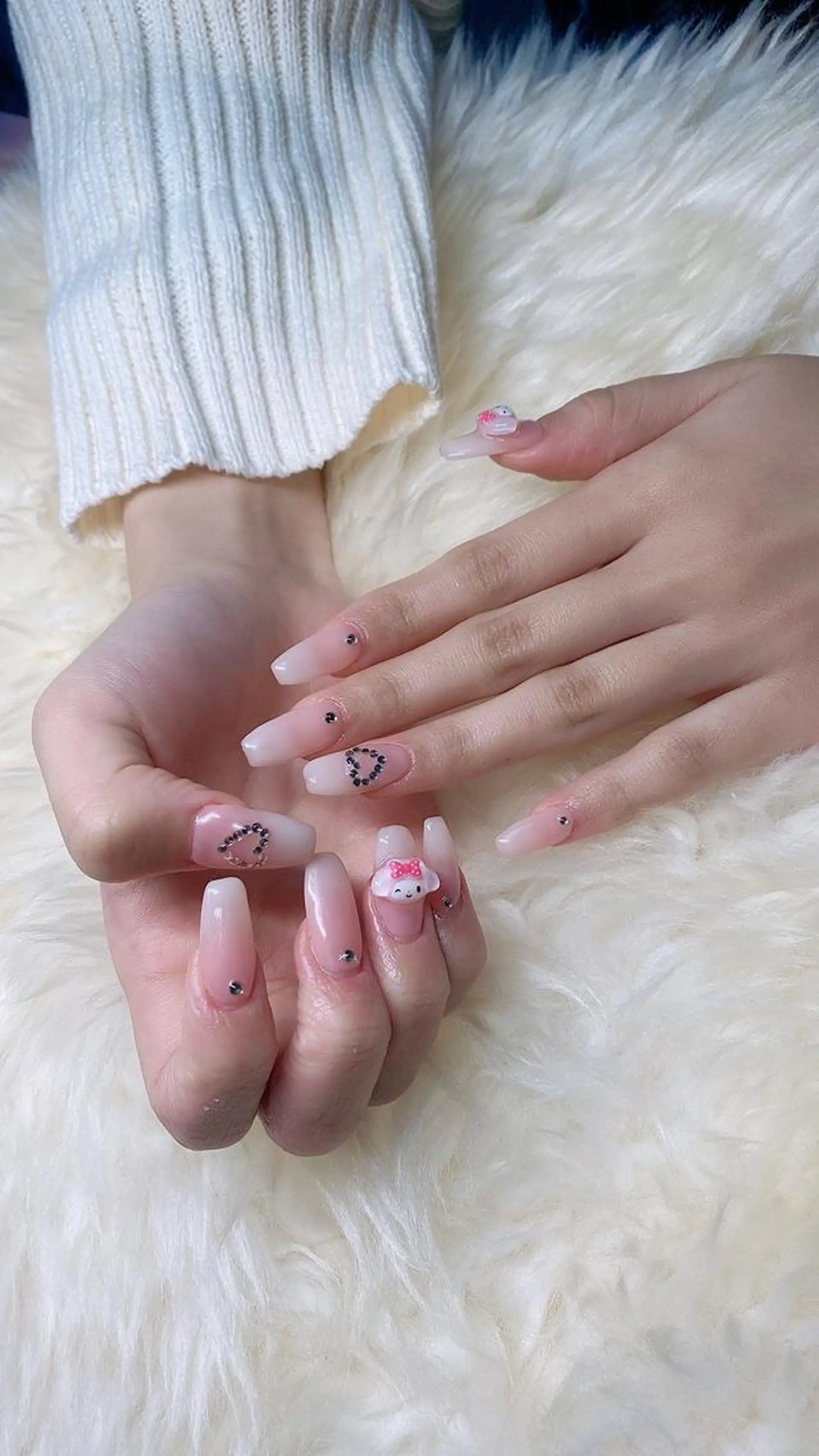 ロング ハンドネイル ハンドケア 💜MIYA nail川崎店のネイルデザイン